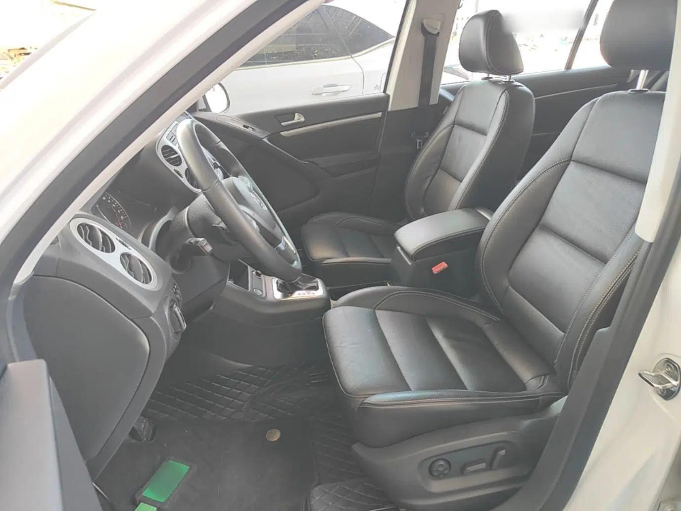 Volkswagen Tiguan 2016 300TSI Automatic All-Wheel Drive Luxury Edition — миниатюра 17