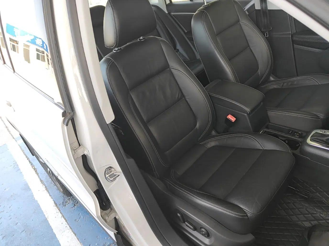 Volkswagen Tiguan 2016 300TSI Automatic All-Wheel Drive Luxury Edition — миниатюра 19