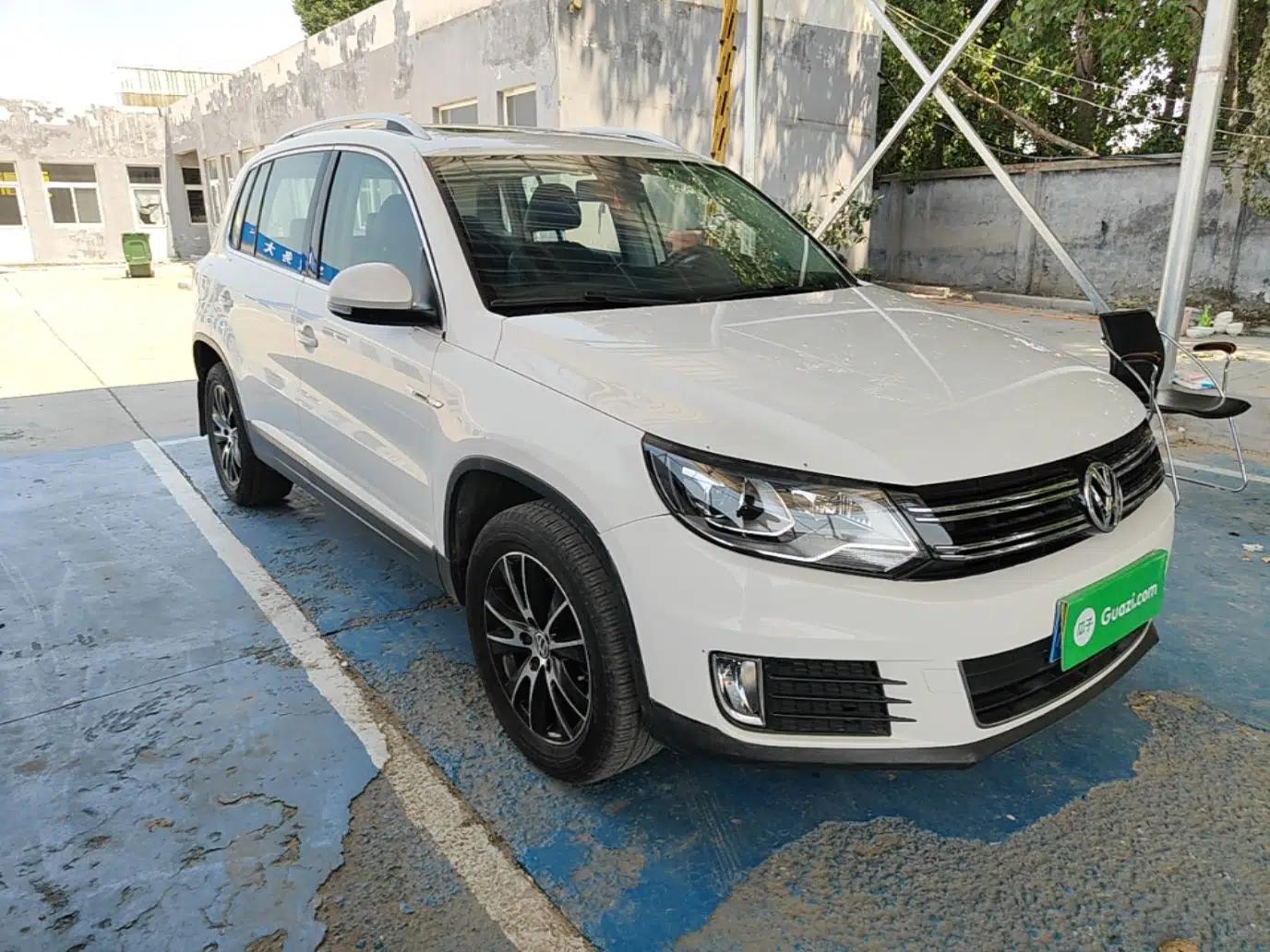 Volkswagen Tiguan 2016 300TSI Automatic All-Wheel Drive Luxury Edition — миниатюра 3