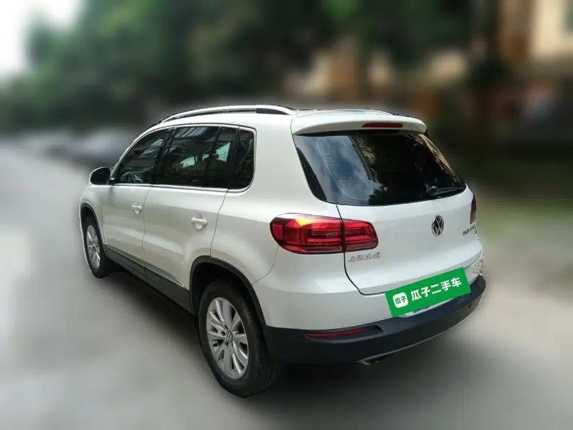 Volkswagen Tiguan 2015 1.8TSI Automatic Two-Wheel Drive Luxury Model — миниатюра 4