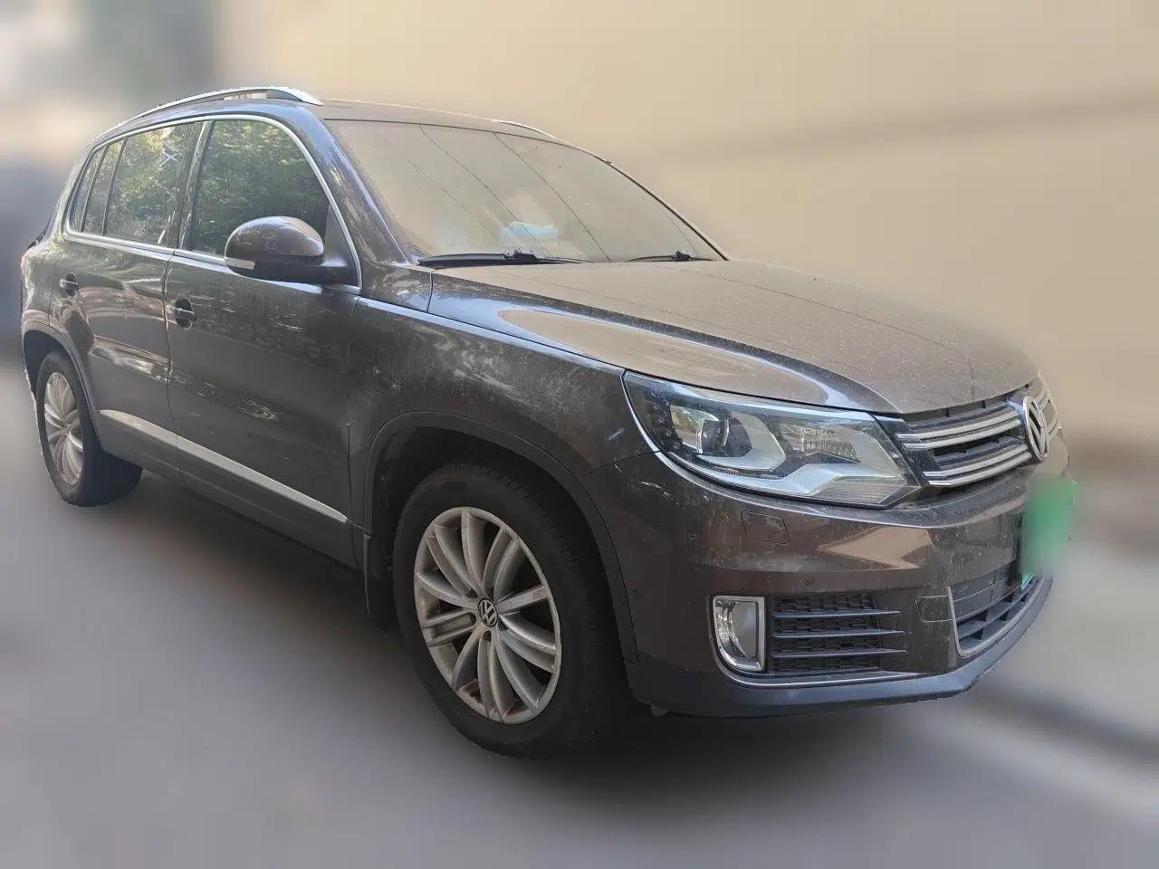 Volkswagen Tiguan 2013 2.0 TSI Automatic All-Wheel-Drive Flagship Edition — миниатюра 3