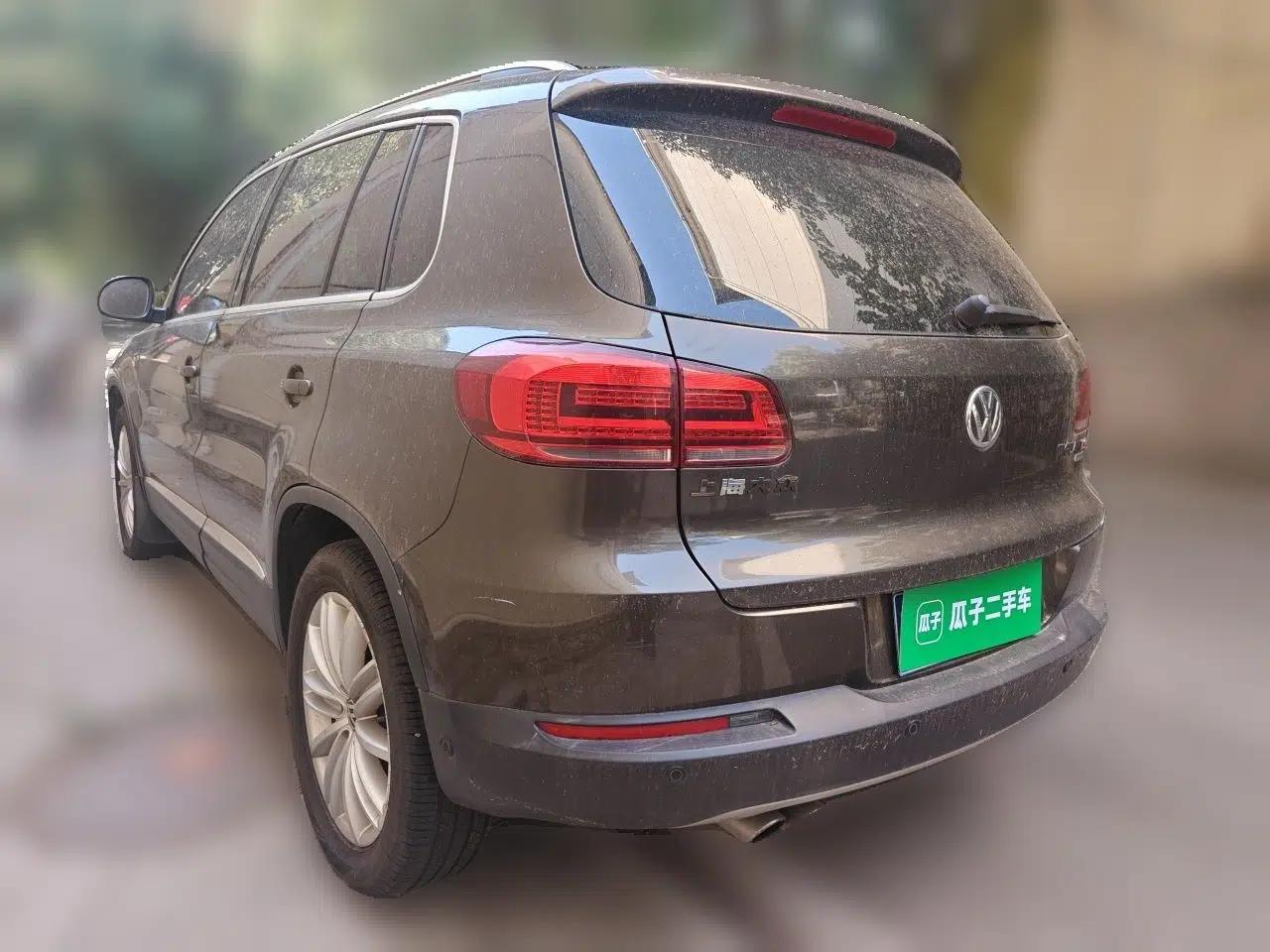 Volkswagen Tiguan 2013 2.0 TSI Automatic All-Wheel-Drive Flagship Edition — миниатюра 4