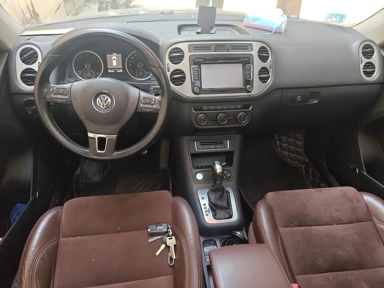Volkswagen Tiguan 2013 2.0 TSI Automatic All-Wheel-Drive Flagship Edition — миниатюра 9