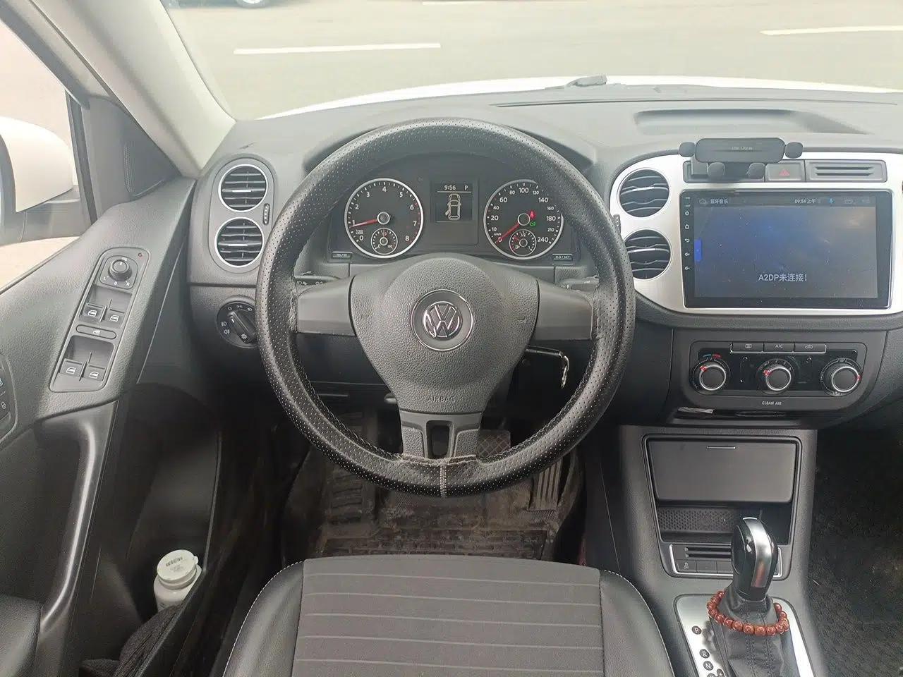 Volkswagen Tiguan 2017 300TSI Automatic Two-Wheel Drive Silk Road Luxury Edition — миниатюра 10