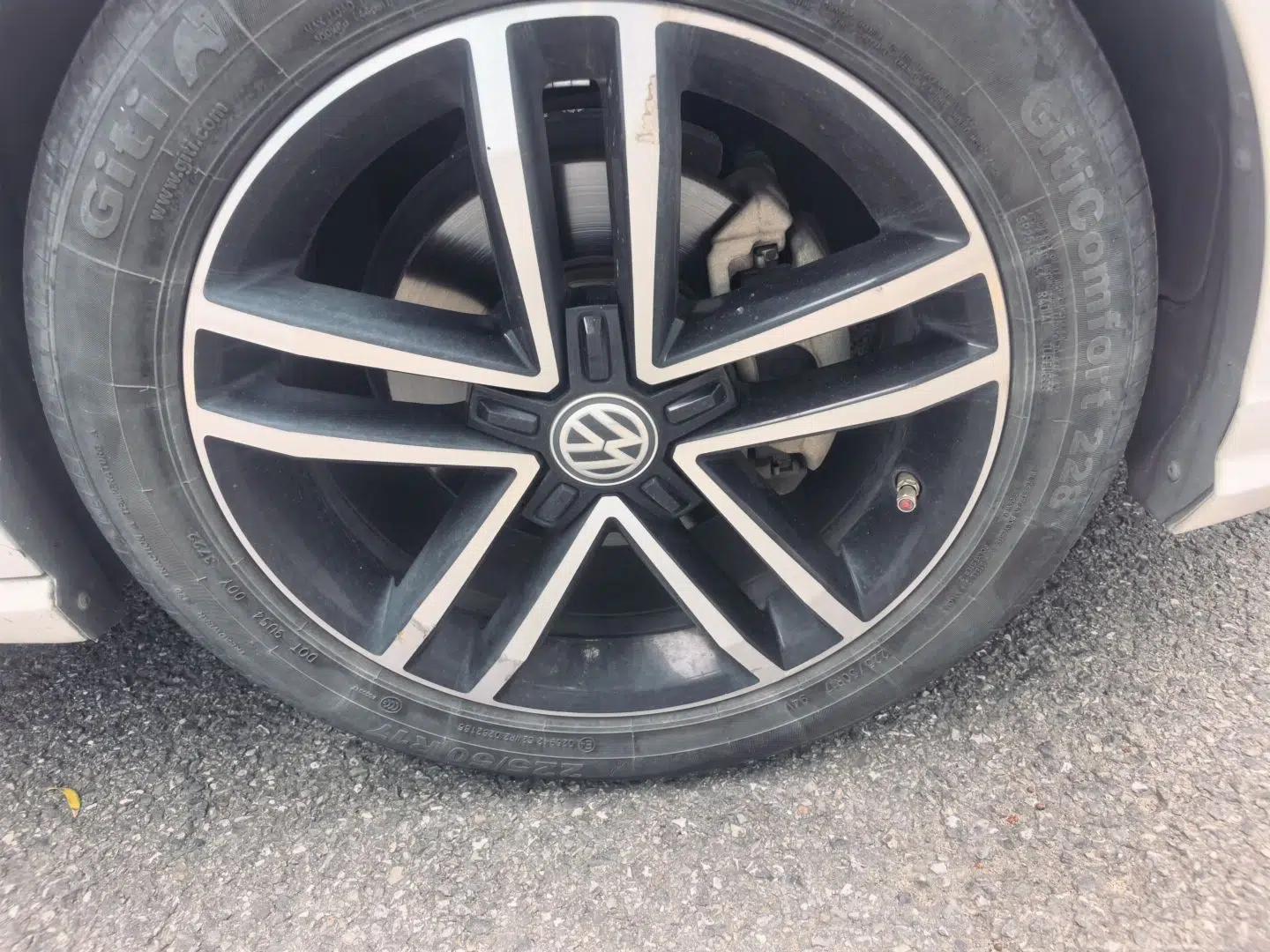 Volkswagen Lamando 2019 280TSI DSG Comfort Edition China VI standard — миниатюра 8