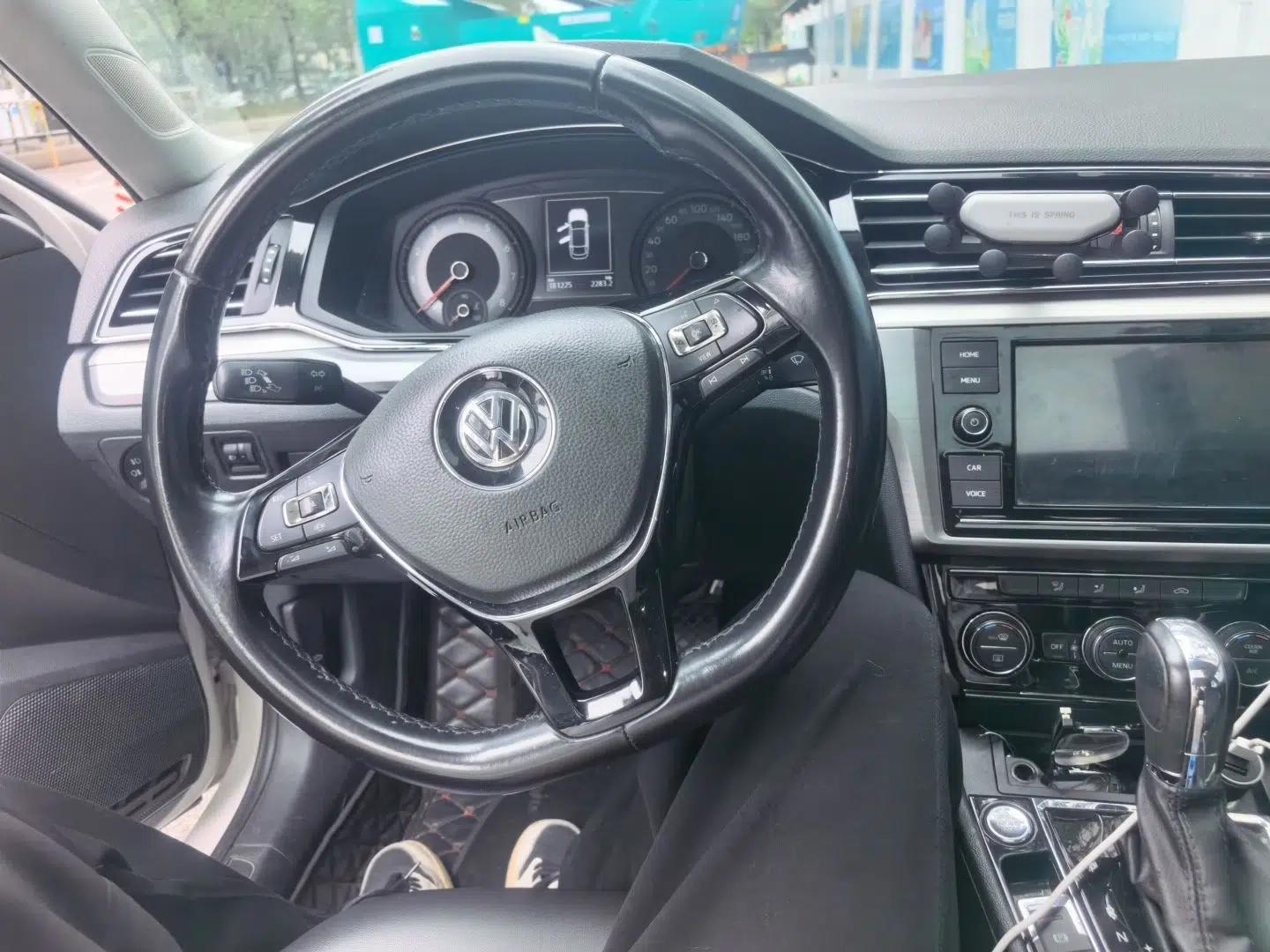 Volkswagen Lamando 2019 280TSI DSG Comfort Edition China VI standard — миниатюра 10