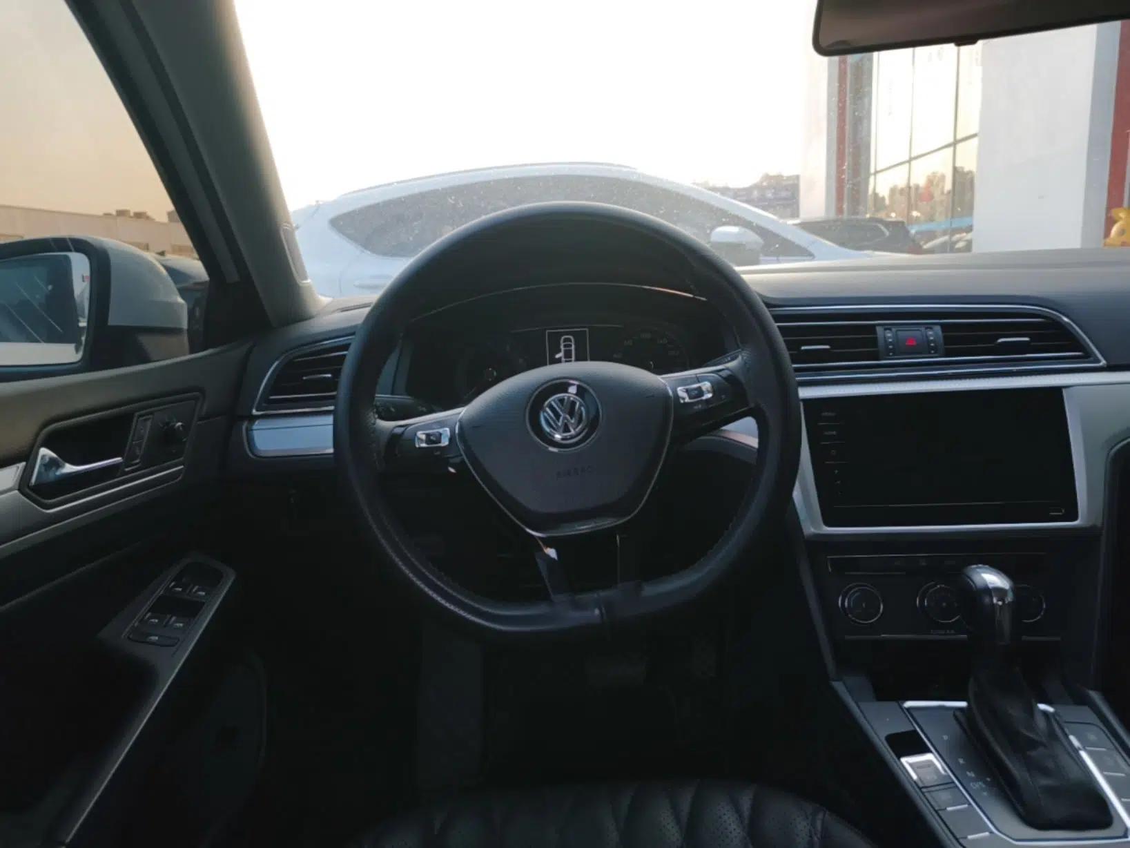 Volkswagen Lamando 2021 230TSI DSG Fashion Edition — миниатюра 13