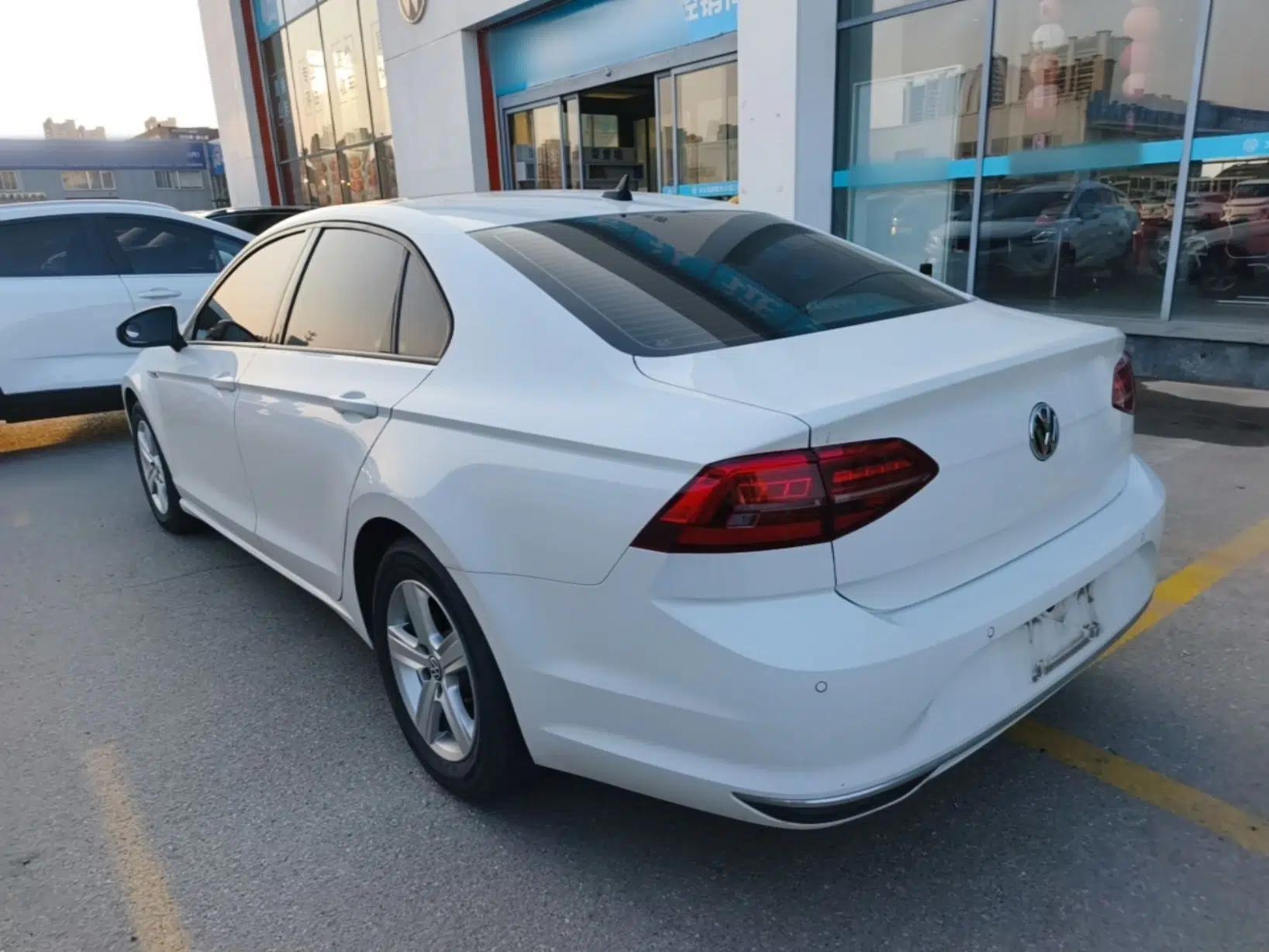 Volkswagen Lamando 2021 230TSI DSG Fashion Edition — миниатюра 4