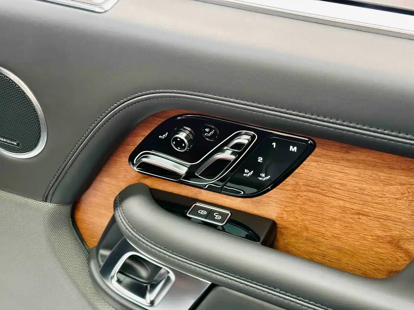 2019 Range Rover 3.0T SDV6 Autobiography Long Wheelbase European Spec — миниатюра 18