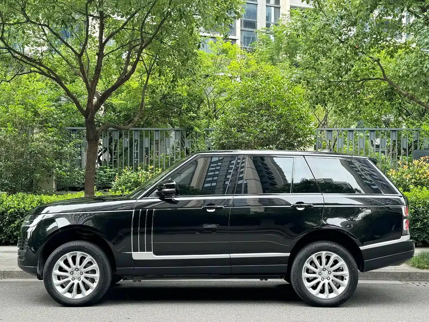 Range Rover 2018 3.0 SC V6 Grand Edition — миниатюра 3
