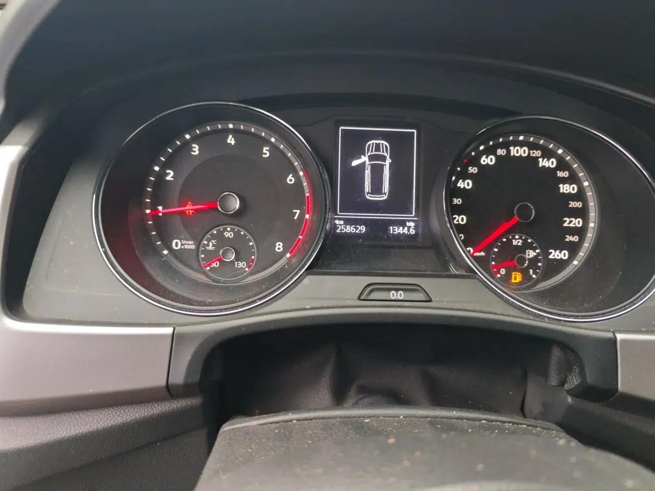 Volkswagen Teramont 2017 380TSI Four-Wheel Drive Luxury Edition — миниатюра 12
