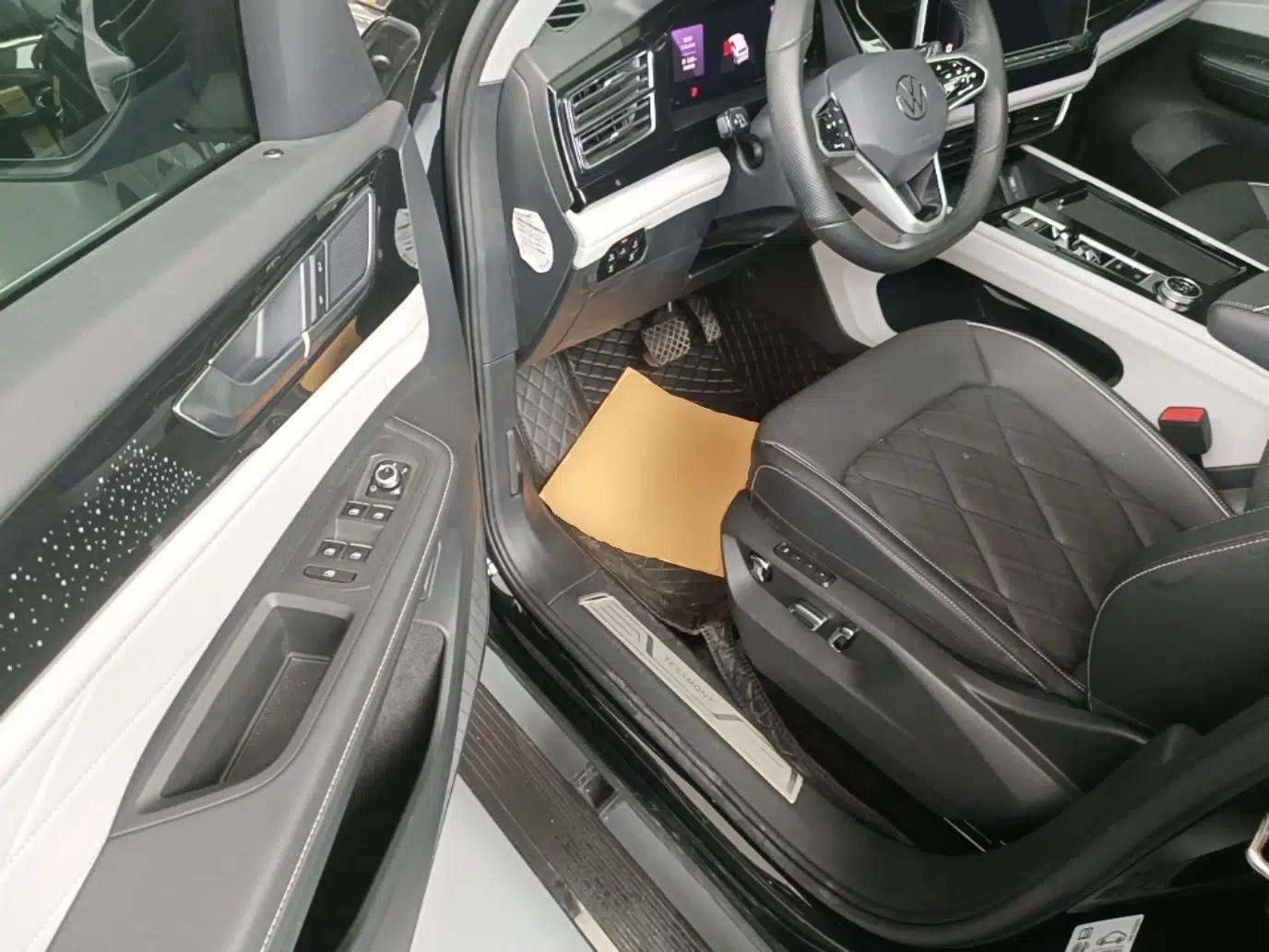 Volkswagen Teramont 2024 380TSI All-Wheel Drive Longyao Edition — миниатюра 23