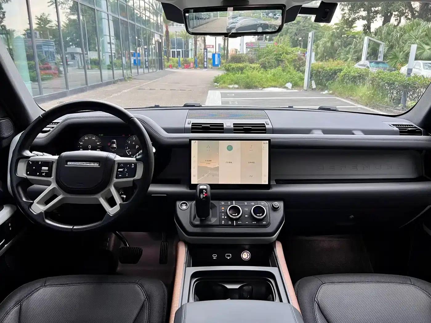 2023 Land Rover Defender 110 3.0T P400 X-DYNAMIC HSE — миниатюра 7