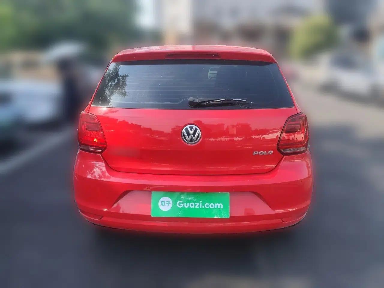 Volkswagen Polo 2014 1.4L Automatic Comfort Edition — миниатюра 5