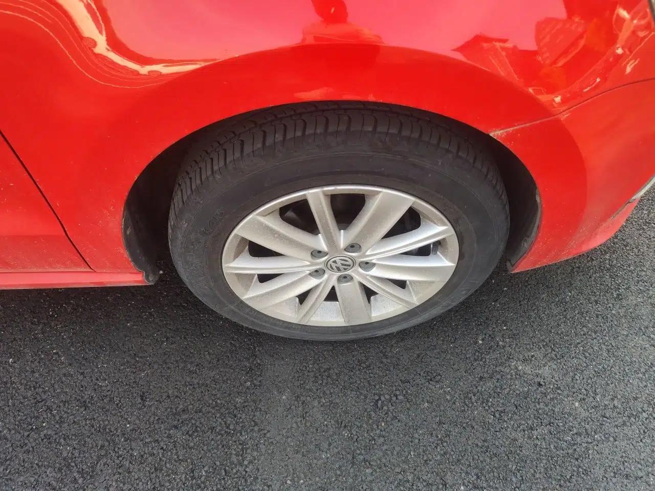 Volkswagen Polo 2014 1.4L Automatic Comfort Edition — миниатюра 8