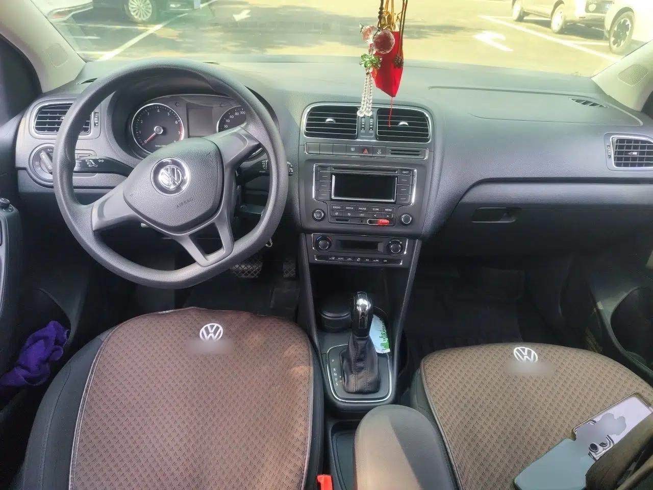 Volkswagen Polo 2014 1.4L Automatic Comfort Edition — миниатюра 9