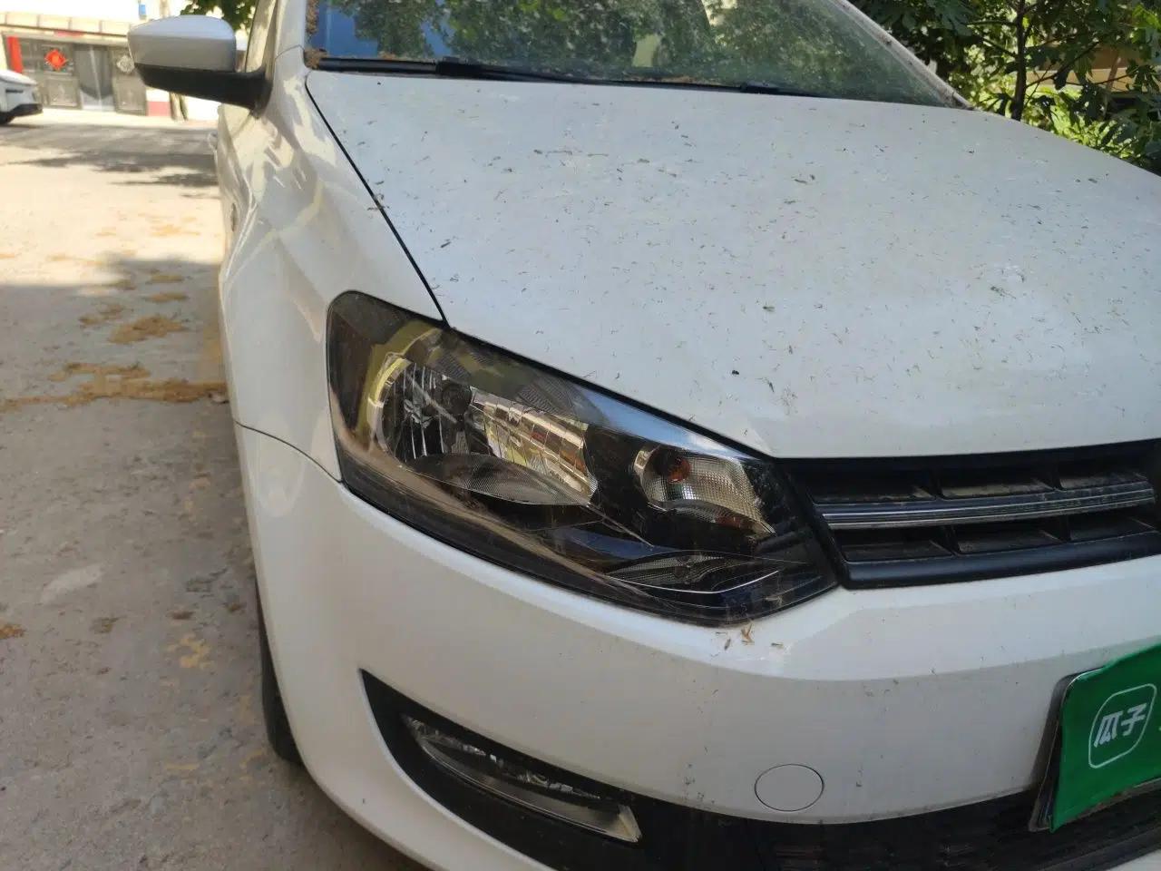 Volkswagen Polo 2013 1.6L Manual Comfort Edition — миниатюра 7