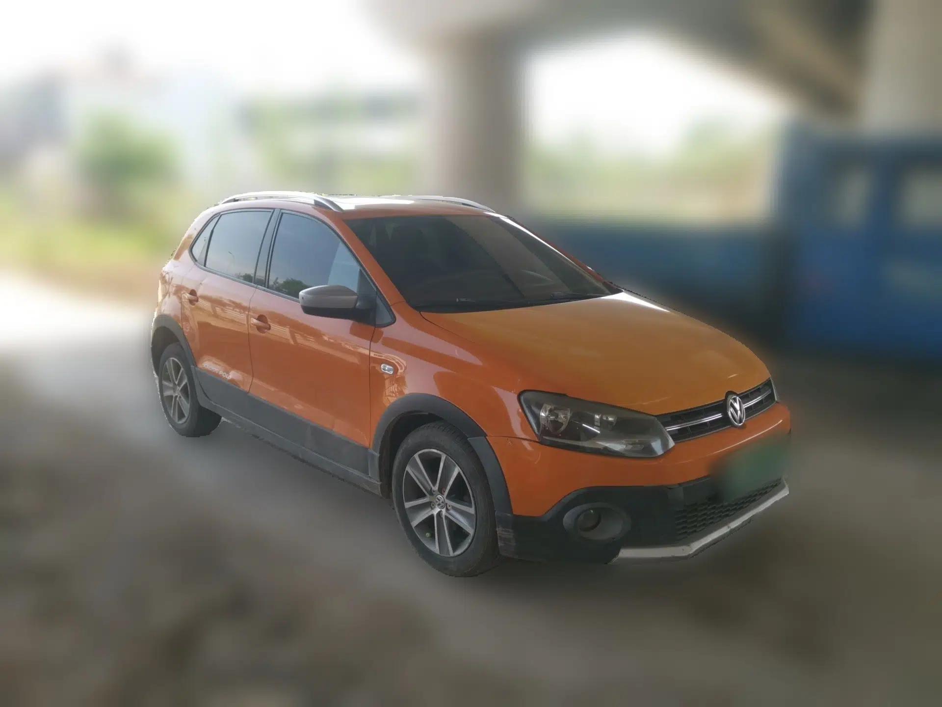 Volkswagen Polo 2012 1.6L Cross Polo Automatic Transmission — миниатюра 3