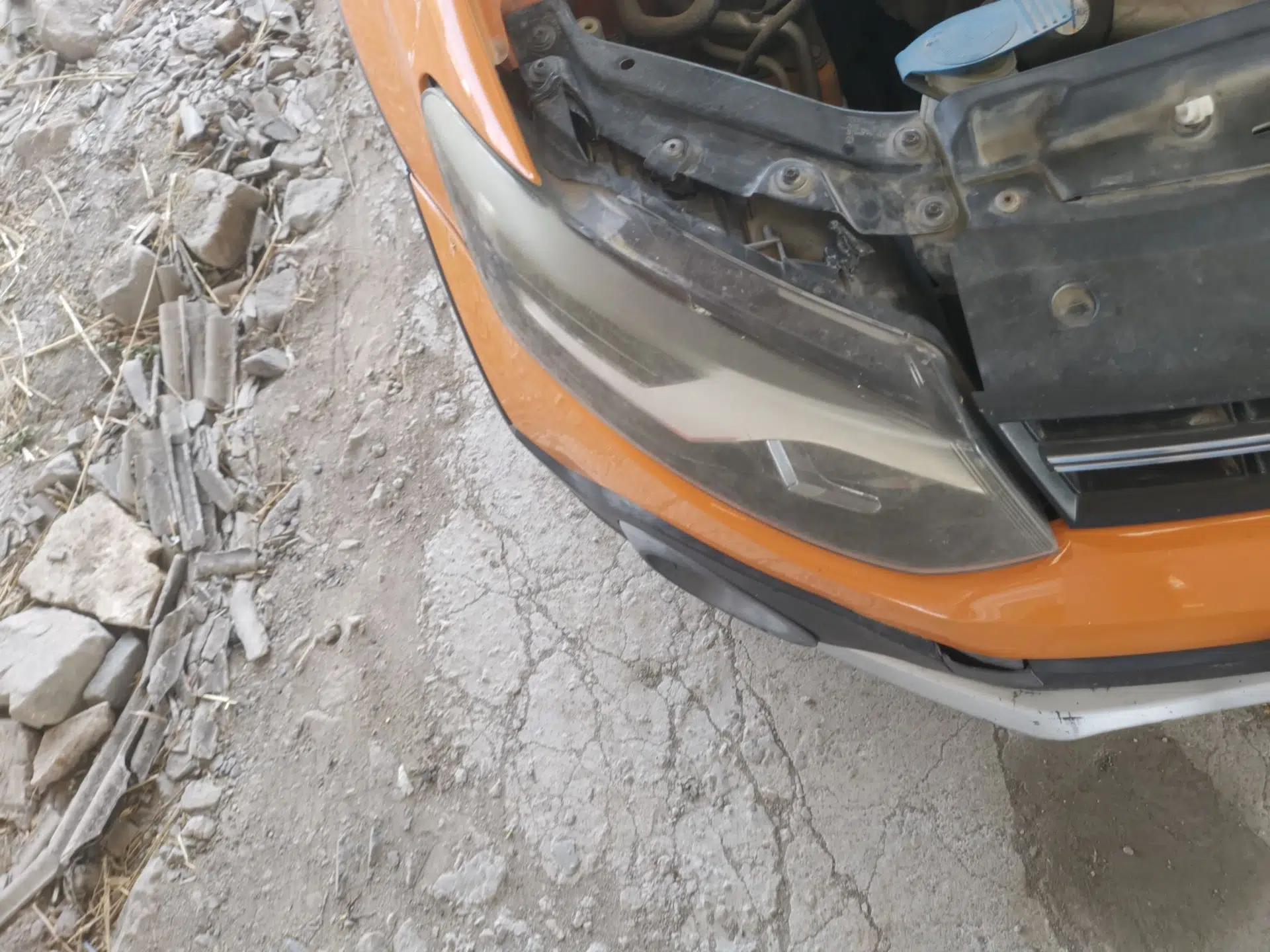 Volkswagen Polo 2012 1.6L Cross Polo Automatic Transmission — миниатюра 7