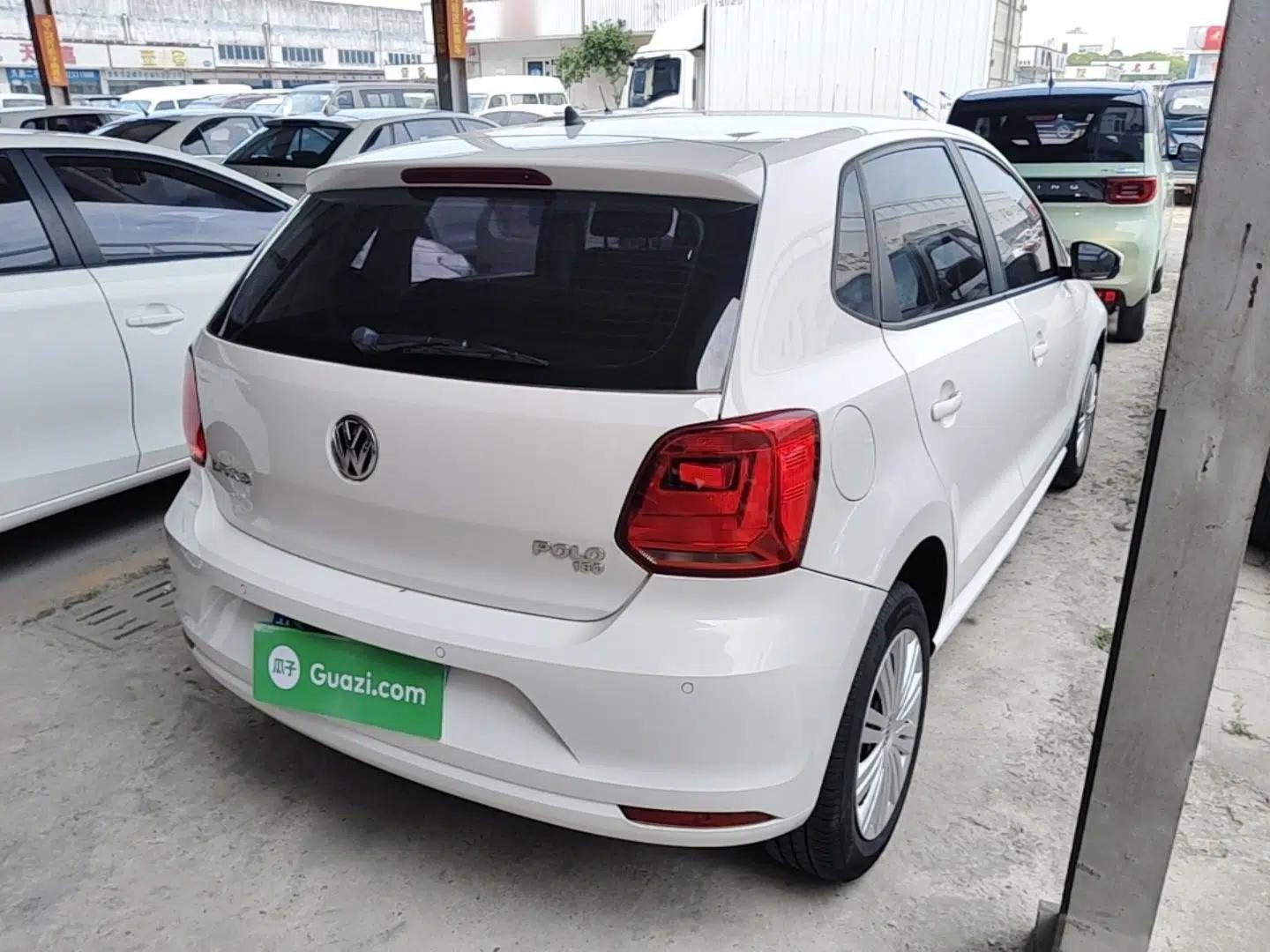 Volkswagen Polo 2018 1.5L Automatic Enjoyment Model — миниатюра 6