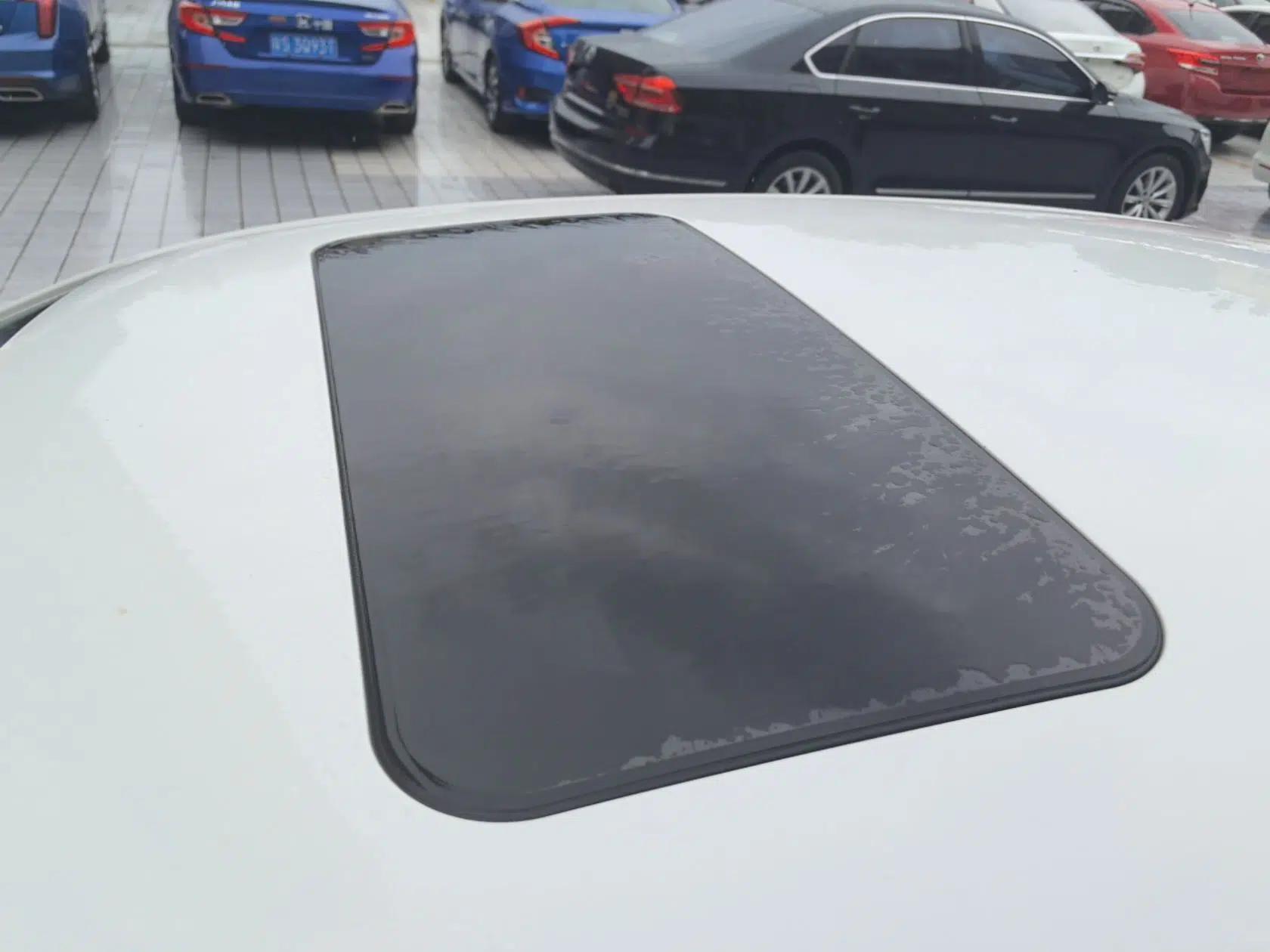 Volkswagen Polo 2016 1.6L Automatic Comfort Model — миниатюра 7
