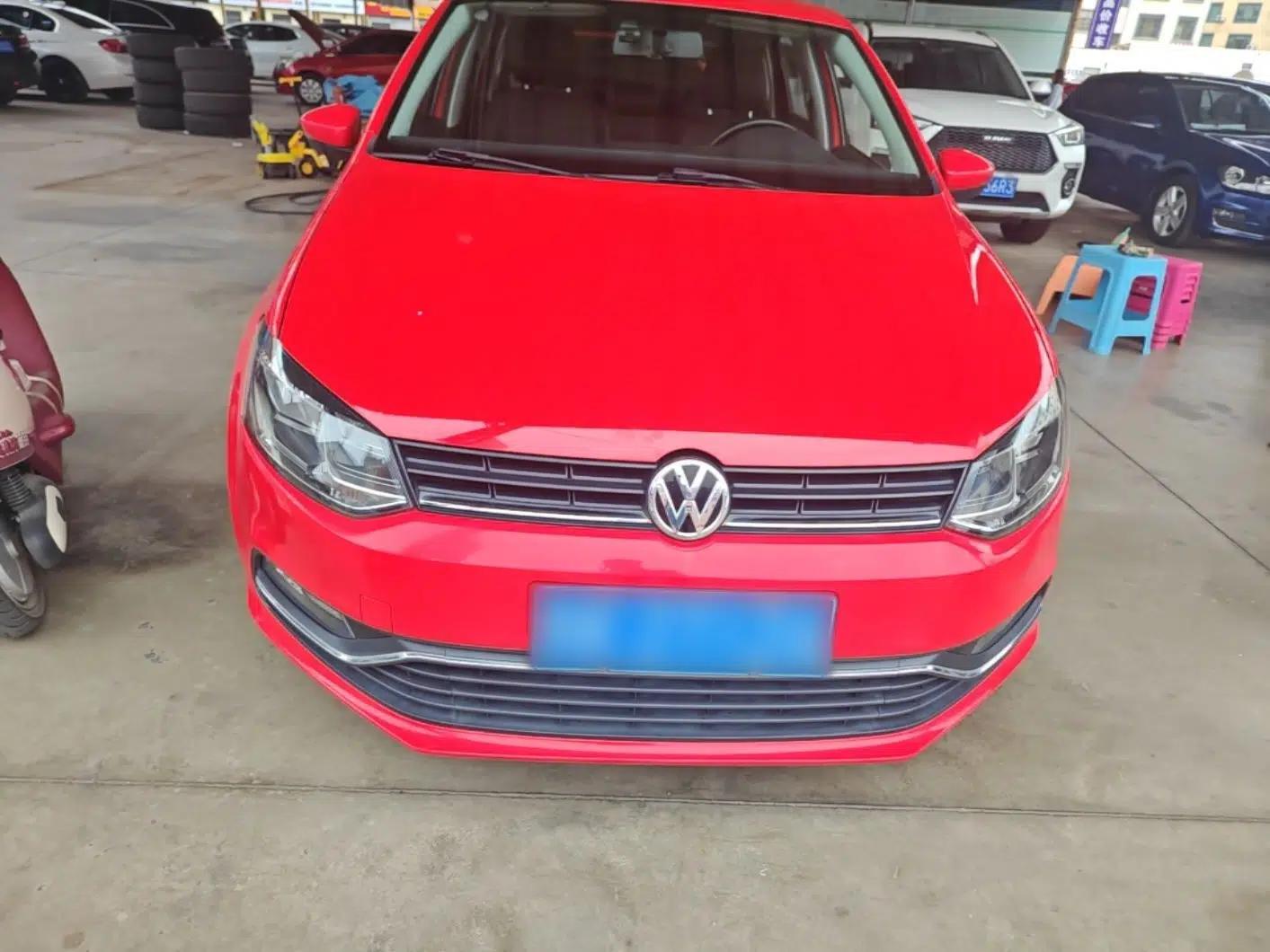 Volkswagen Polo 2016 1.6L Automatic Comfort Model — миниатюра 2