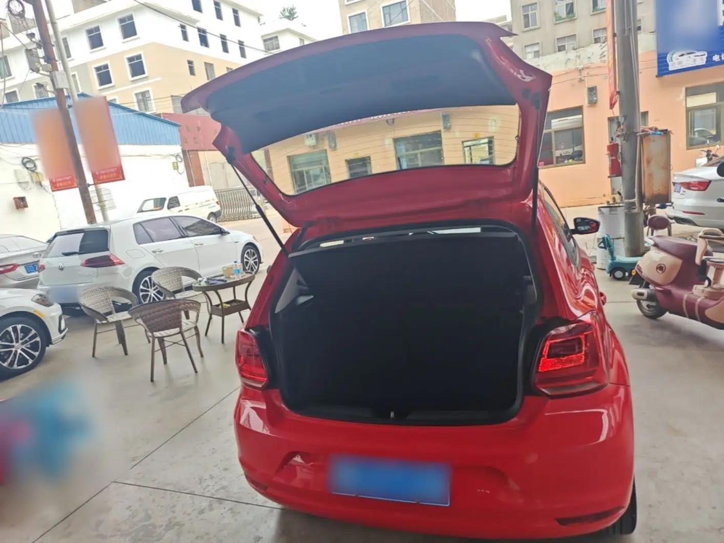 Volkswagen Polo 2016 1.6L Automatic Comfort Model — миниатюра 28