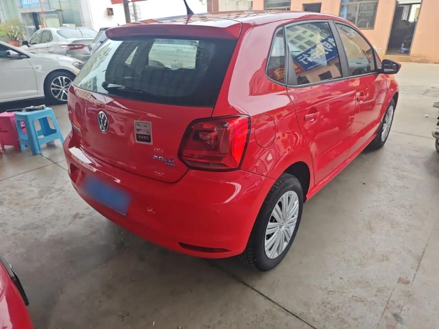 Volkswagen Polo 2016 1.6L Automatic Comfort Model — миниатюра 6