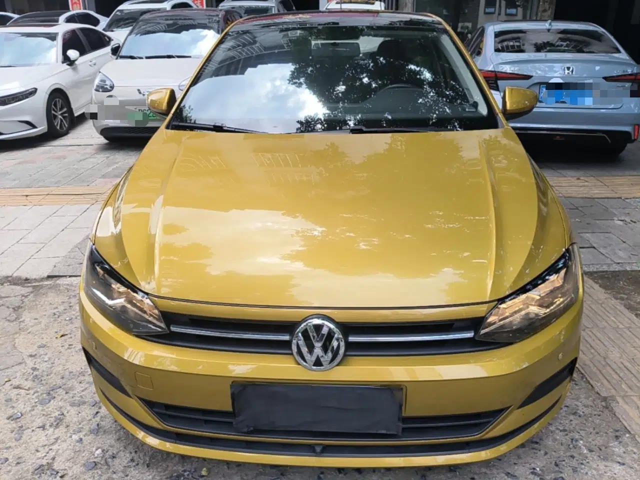 Volkswagen Polo 2019 Plus 1.5L Automatic Panoramic Enjoyment Edition — миниатюра 2