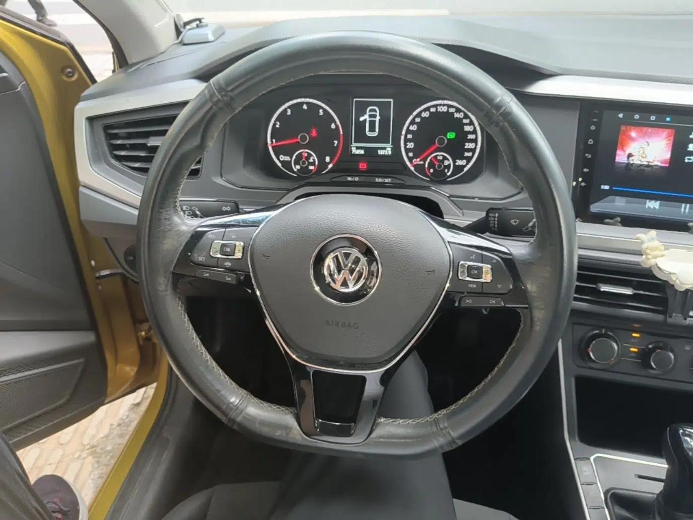 Volkswagen Polo 2019 Plus 1.5L Automatic Panoramic Enjoyment Edition — миниатюра 13