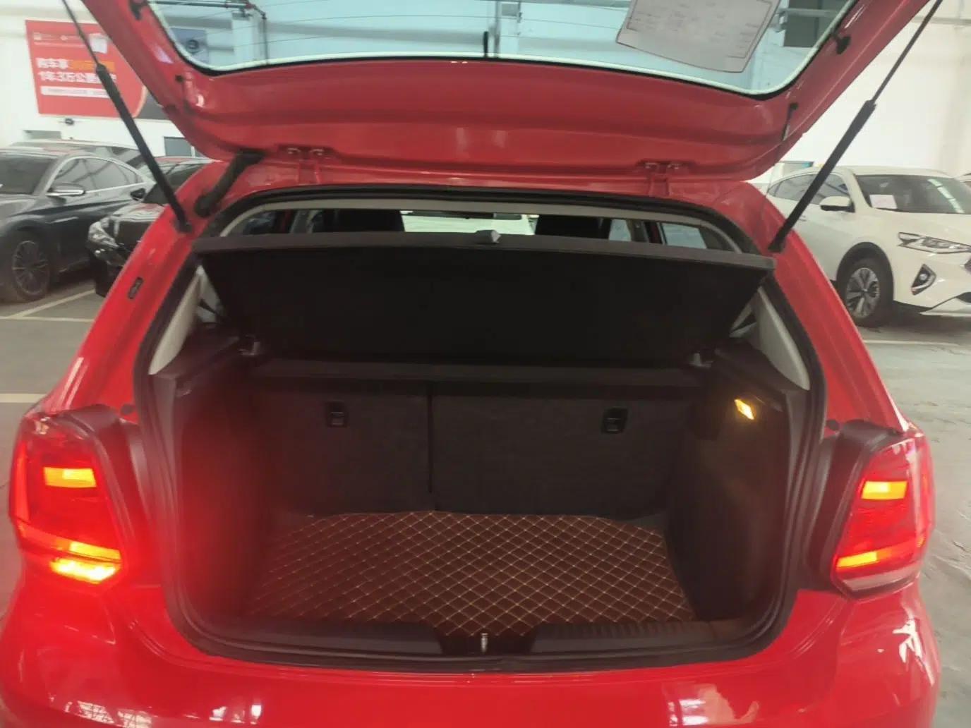 Volkswagen Polo 2018 1.5L Automatic Enjoyment Model — миниатюра 22