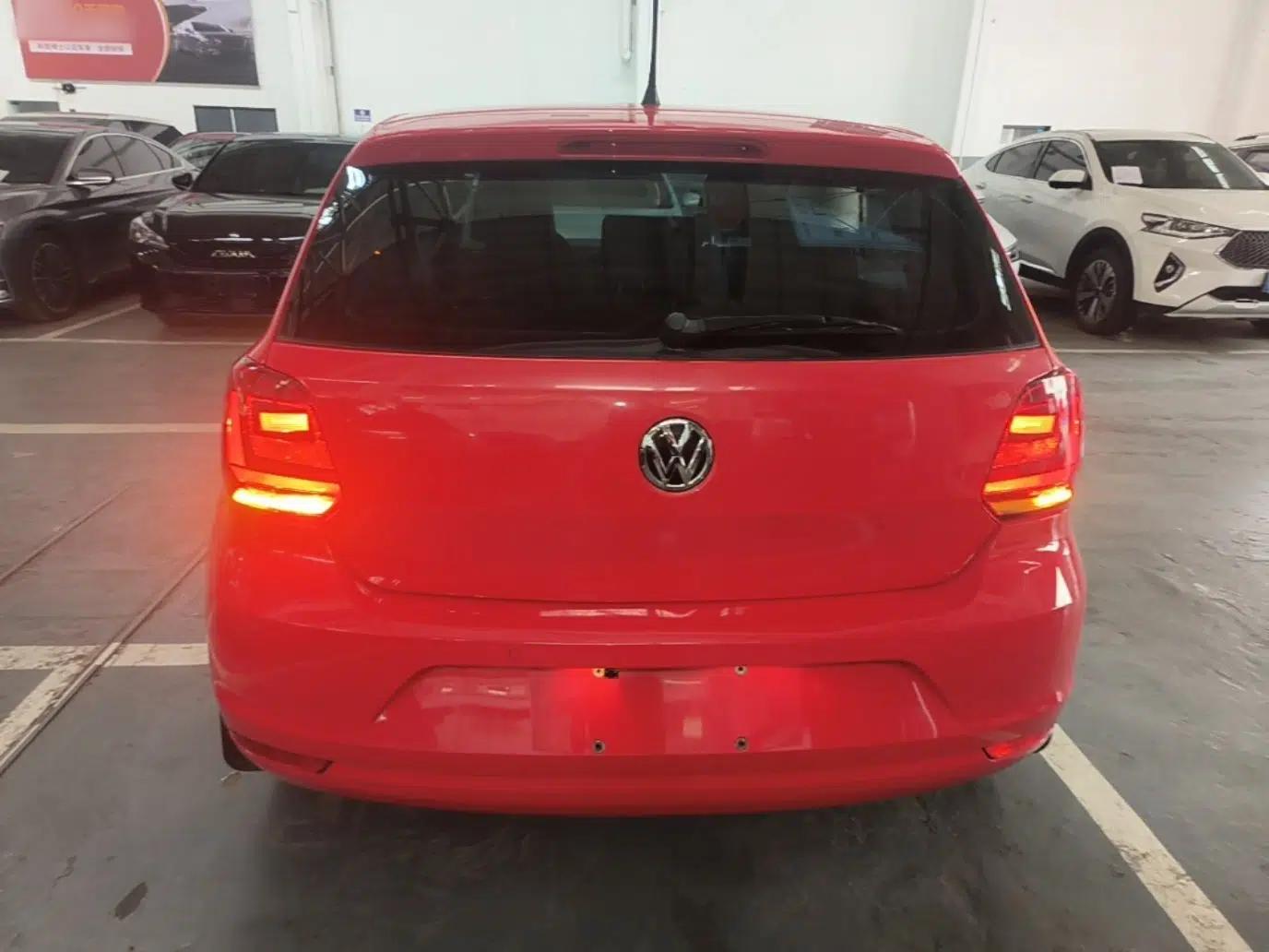 Volkswagen Polo 2018 1.5L Automatic Enjoyment Model — миниатюра 5