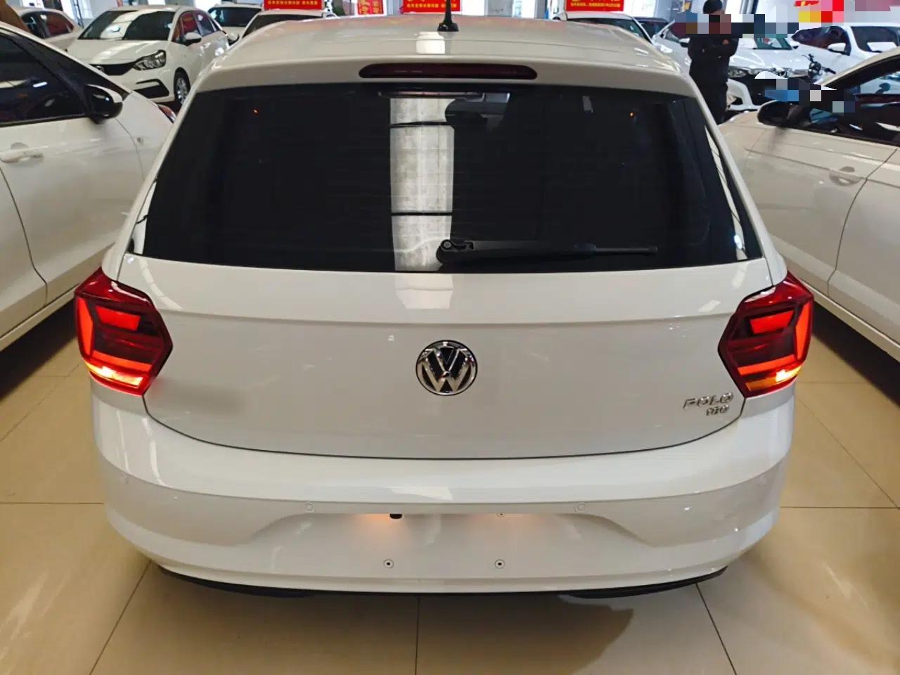 Volkswagen Polo 2019 Plus 1.5L Automatic Panoramic Enjoyment Edition — миниатюра 3