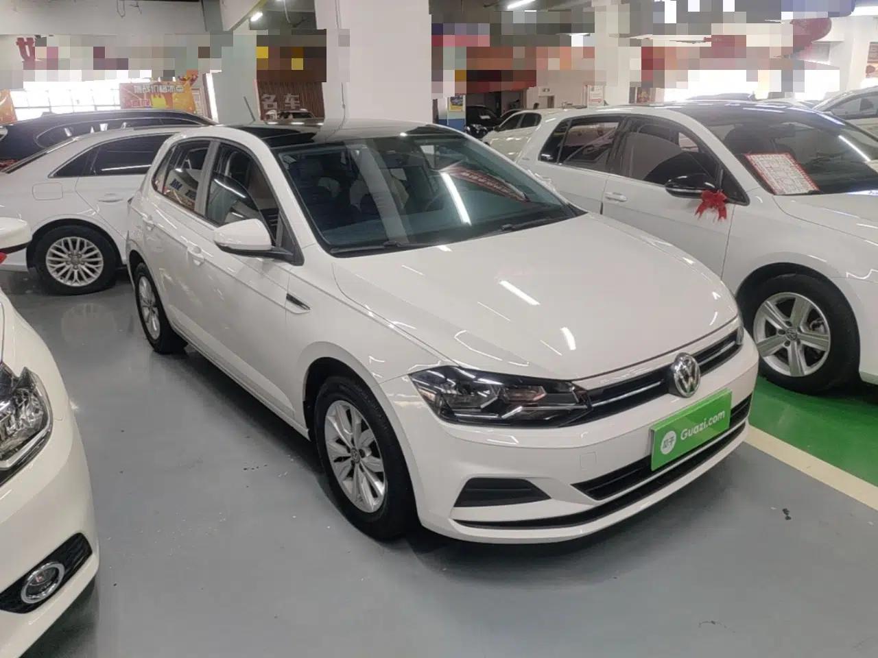 Volkswagen Polo 2019 Plus 1.5L Automatic Colorful Technology Edition — миниатюра 3
