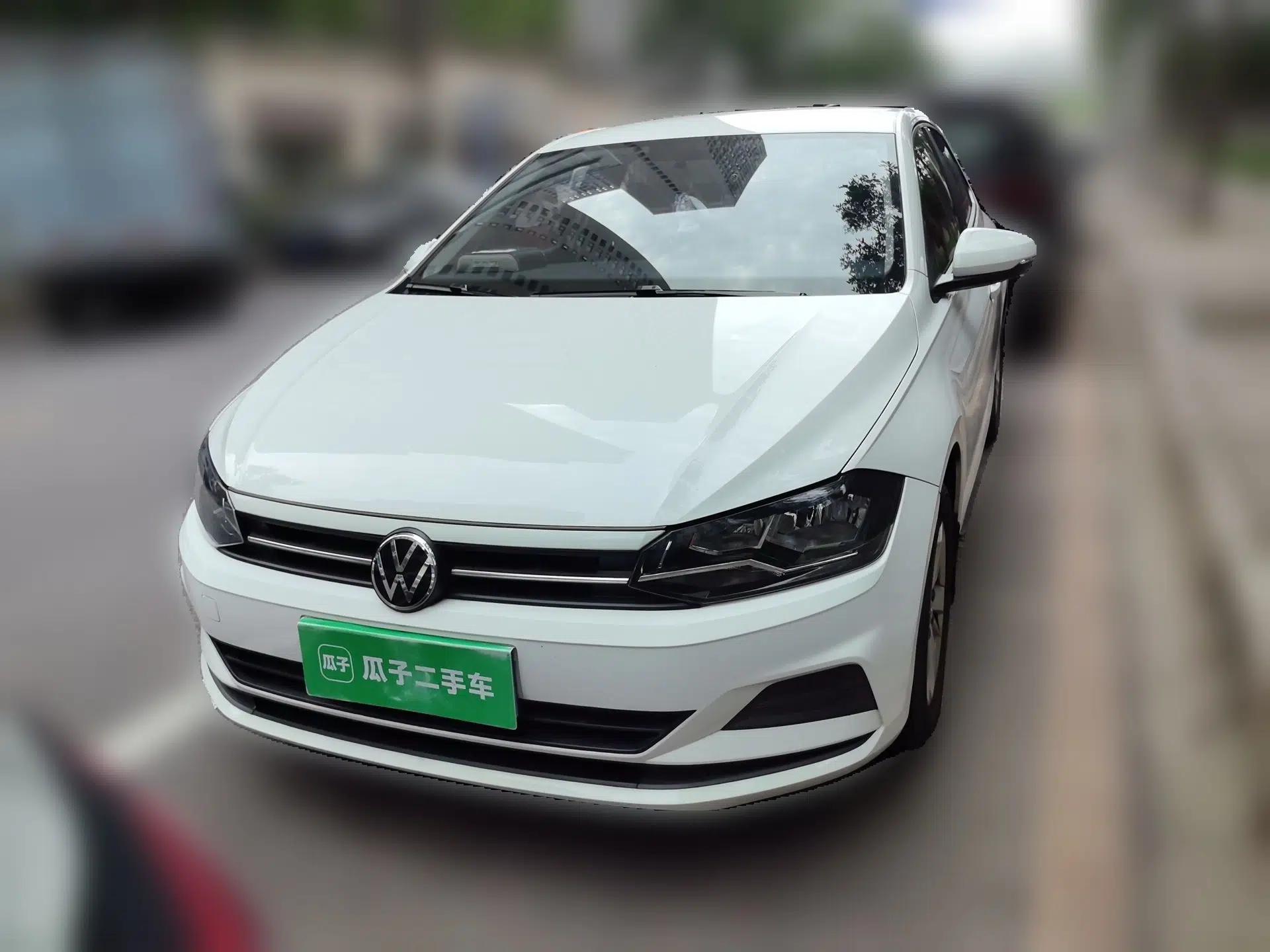 Volkswagen Polo 2023 Plus 1.5L Automatic Enjoy-the-Moment Edition — миниатюра 2