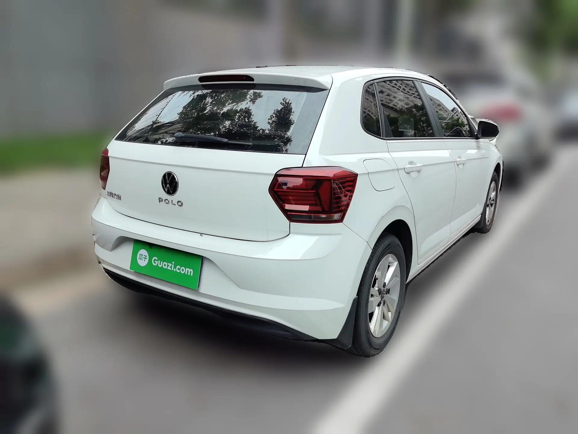 Volkswagen Polo 2023 Plus 1.5L Automatic Enjoy-the-Moment Edition — миниатюра 6