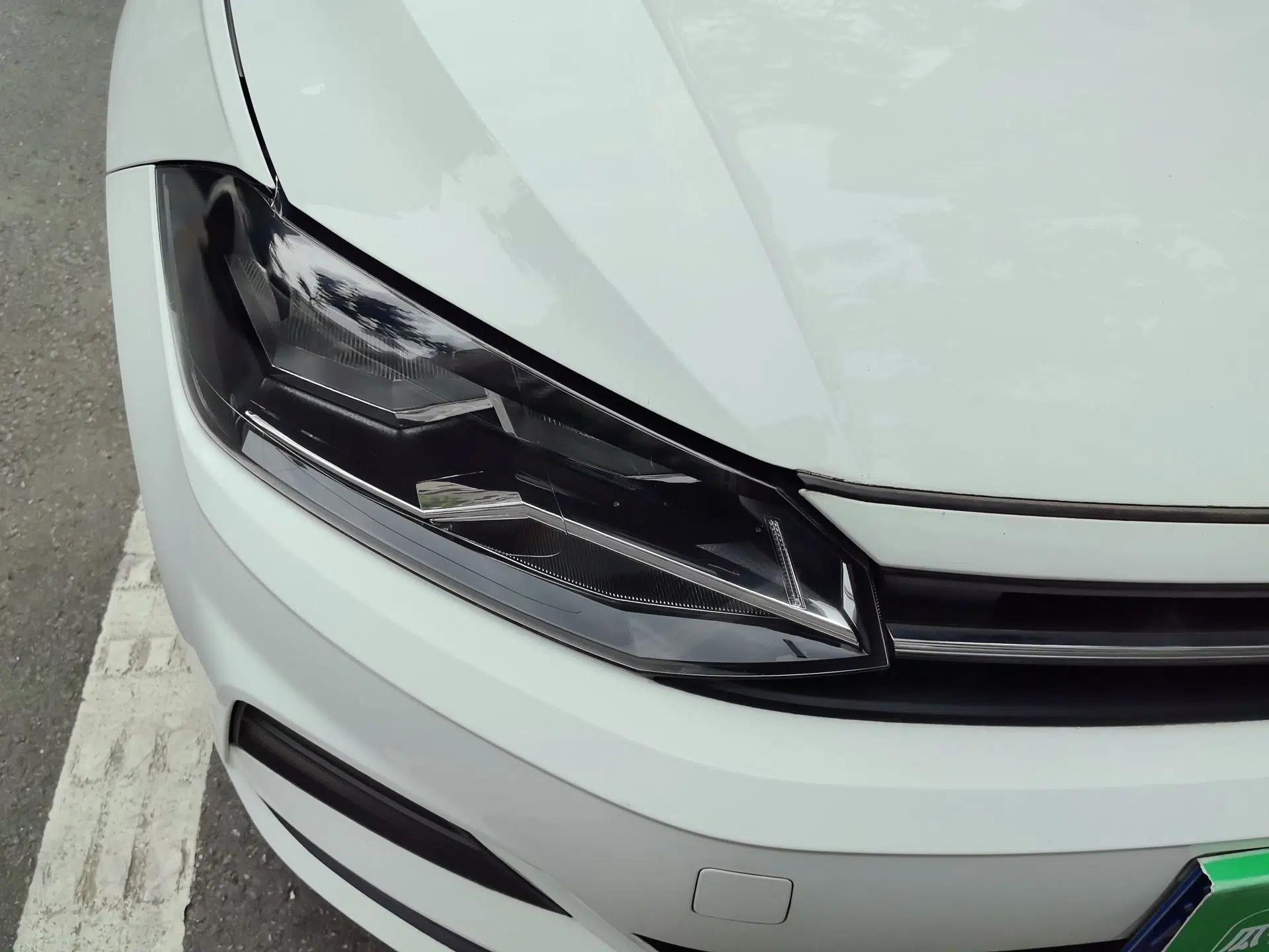 Volkswagen Polo 2023 Plus 1.5L Automatic Enjoy-the-Moment Edition — миниатюра 7