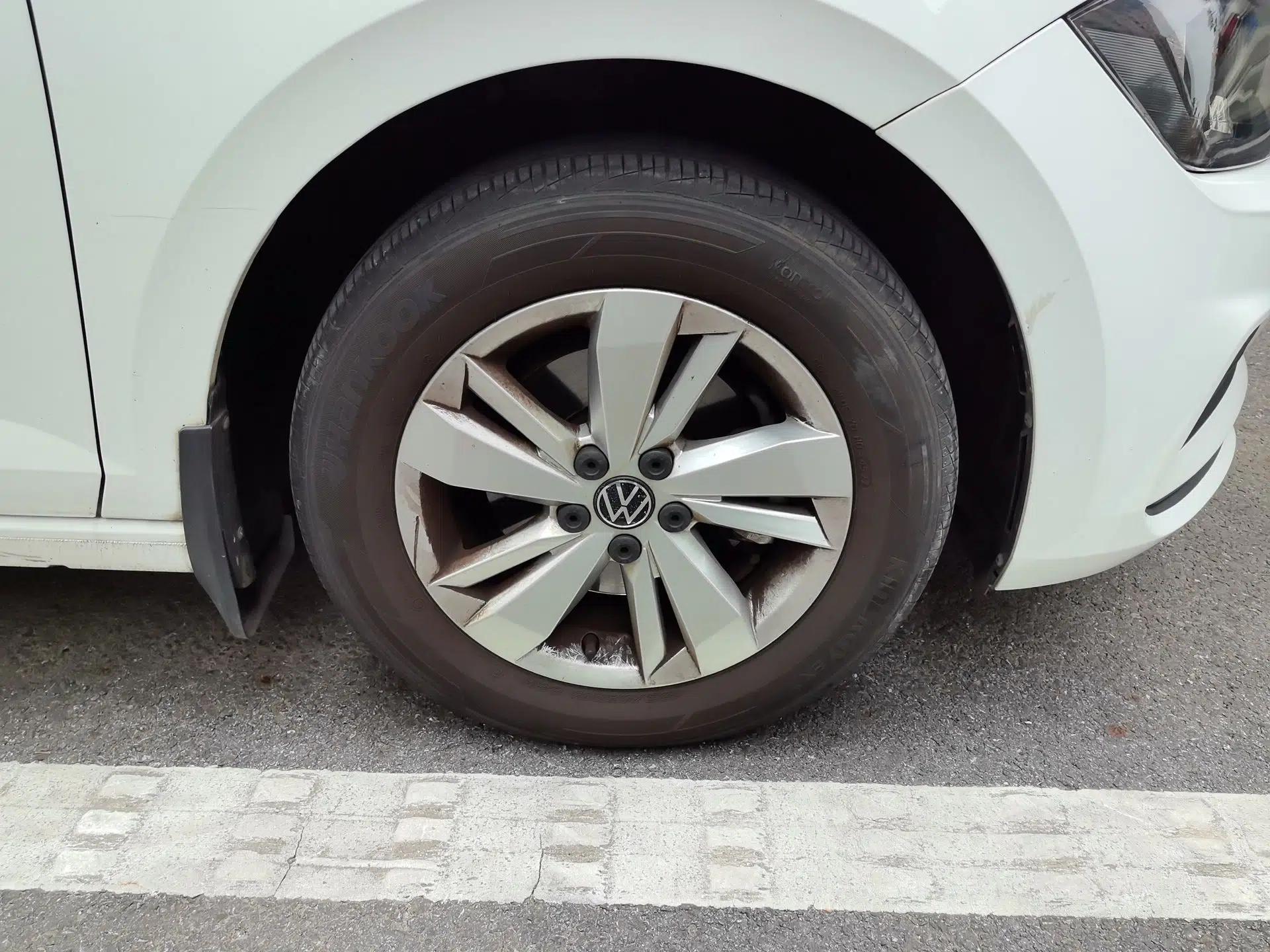 Volkswagen Polo 2023 Plus 1.5L Automatic Enjoy-the-Moment Edition — миниатюра 8
