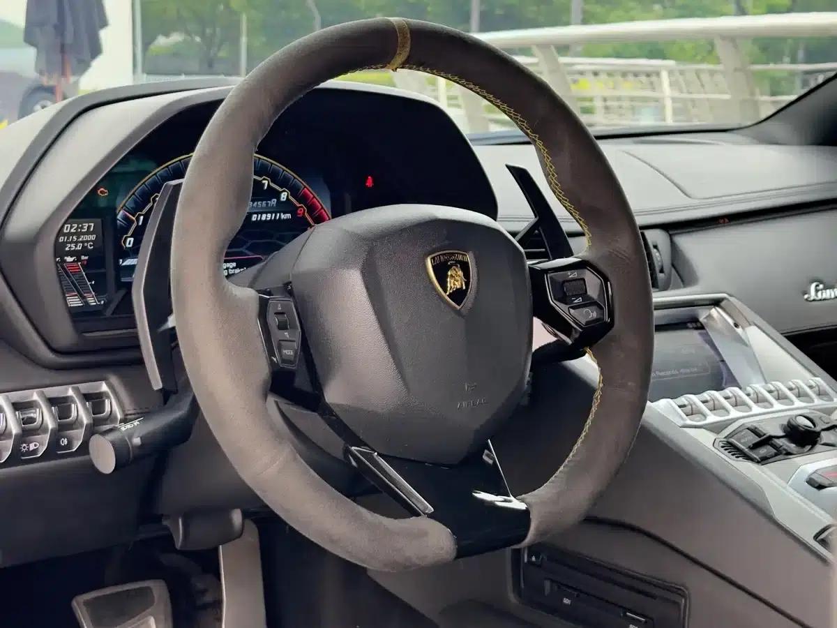 2011 Aventador LP 700-4 — миниатюра 15