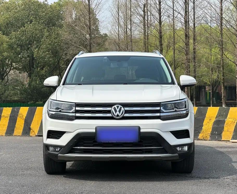 Volkswagen Tharu 2020 330TSI All-Wheel-Drive Luxury Edition China VI Standard — миниатюра 14