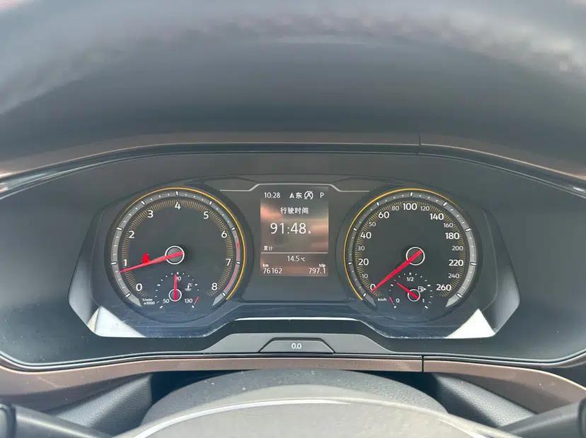 Volkswagen Tharu 2020 330TSI All-Wheel-Drive Luxury Edition China VI Standard — миниатюра 22