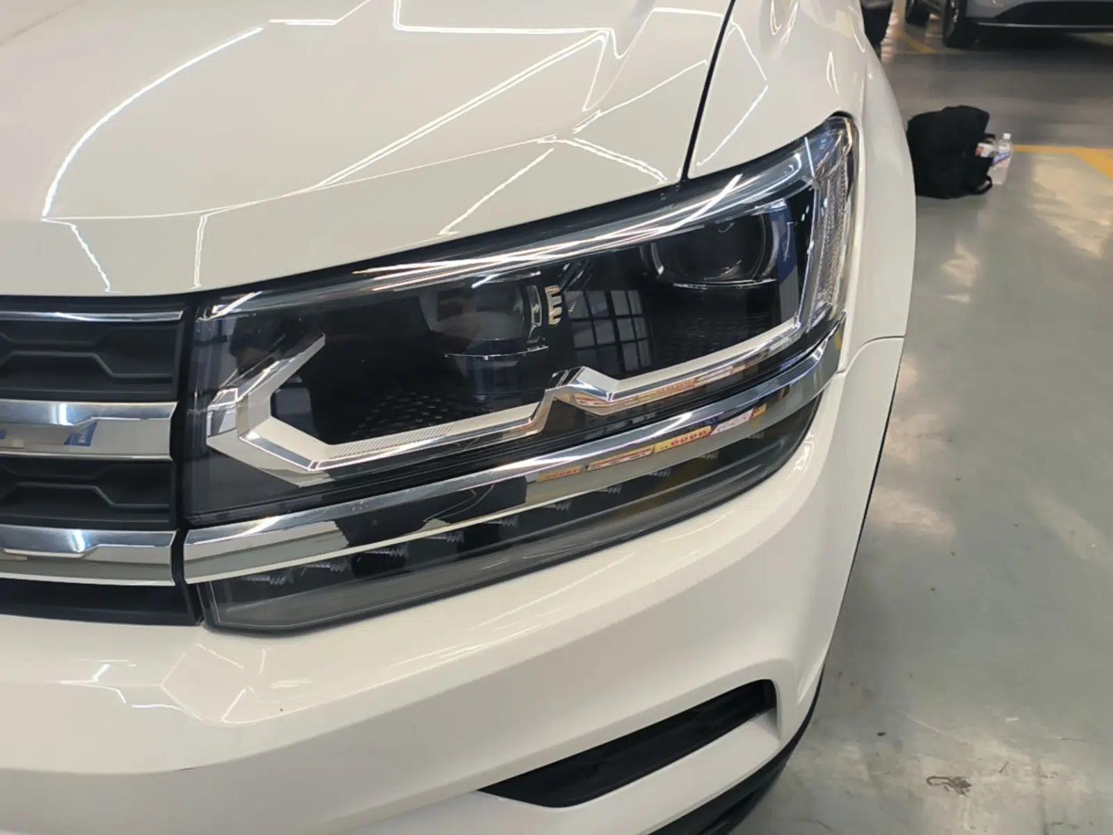 Volkswagen Tharu 2020 330TSI All-Wheel-Drive Luxury Edition China VI Standard — миниатюра 8