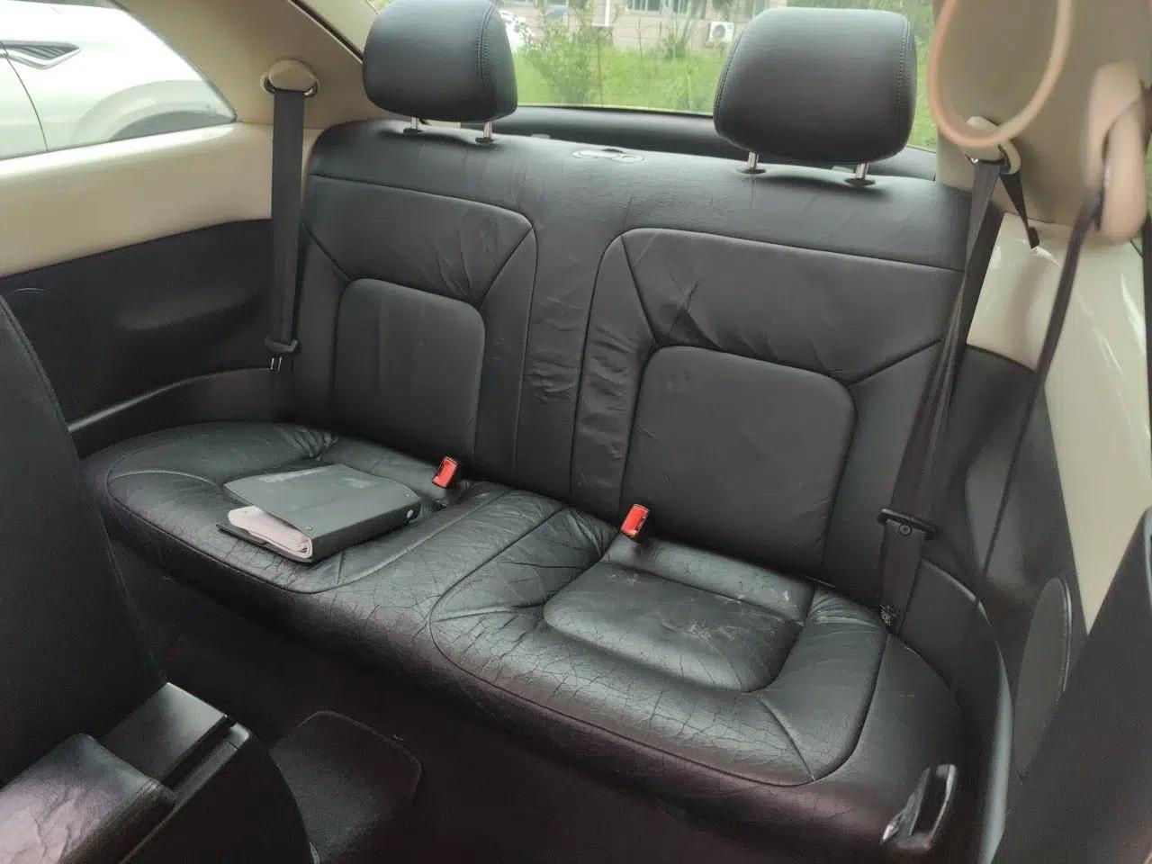 Volkswagen Beetle 2010 1.6 AT — миниатюра 17
