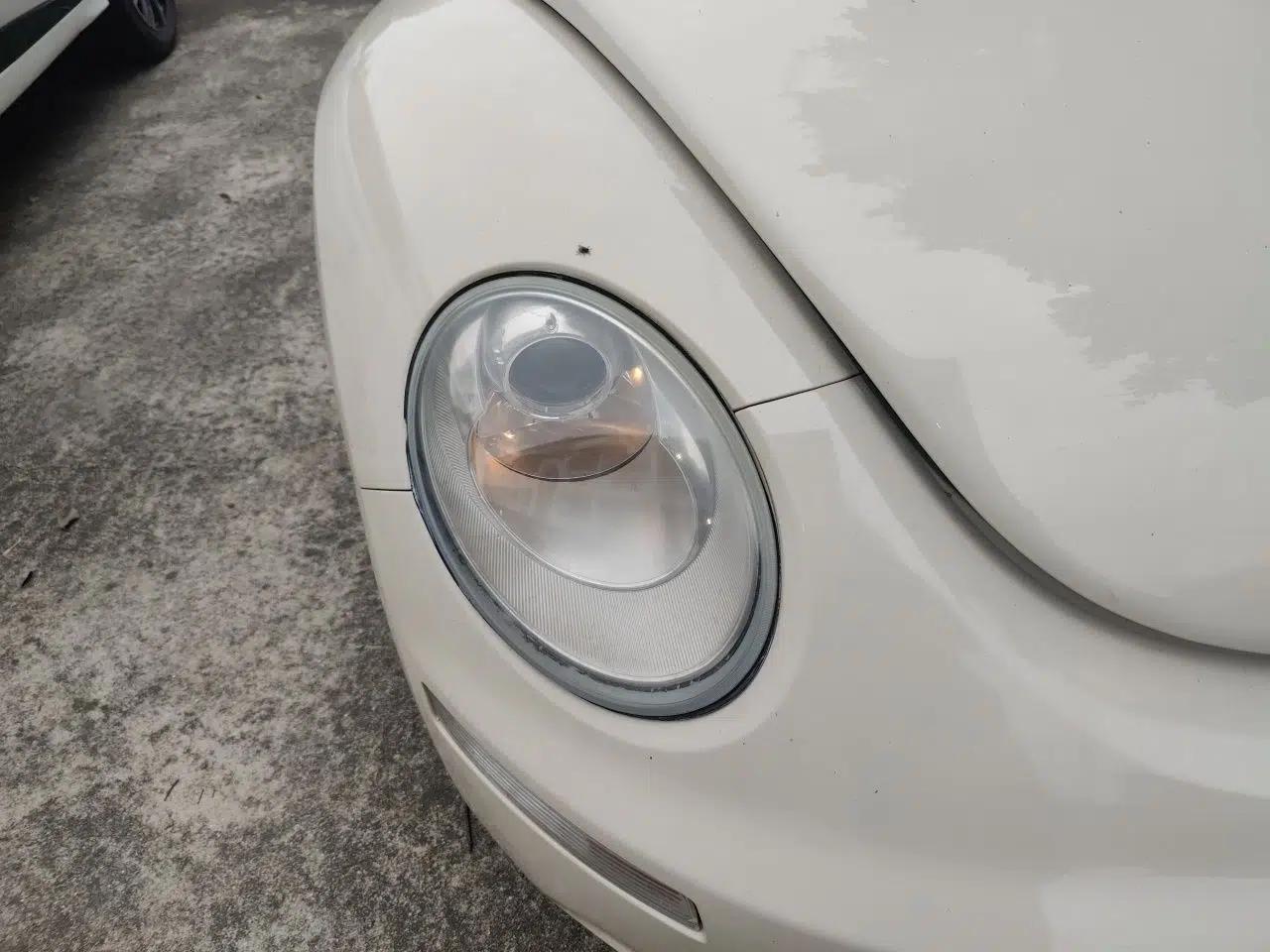 Volkswagen Beetle 2010 1.6 AT — миниатюра 7