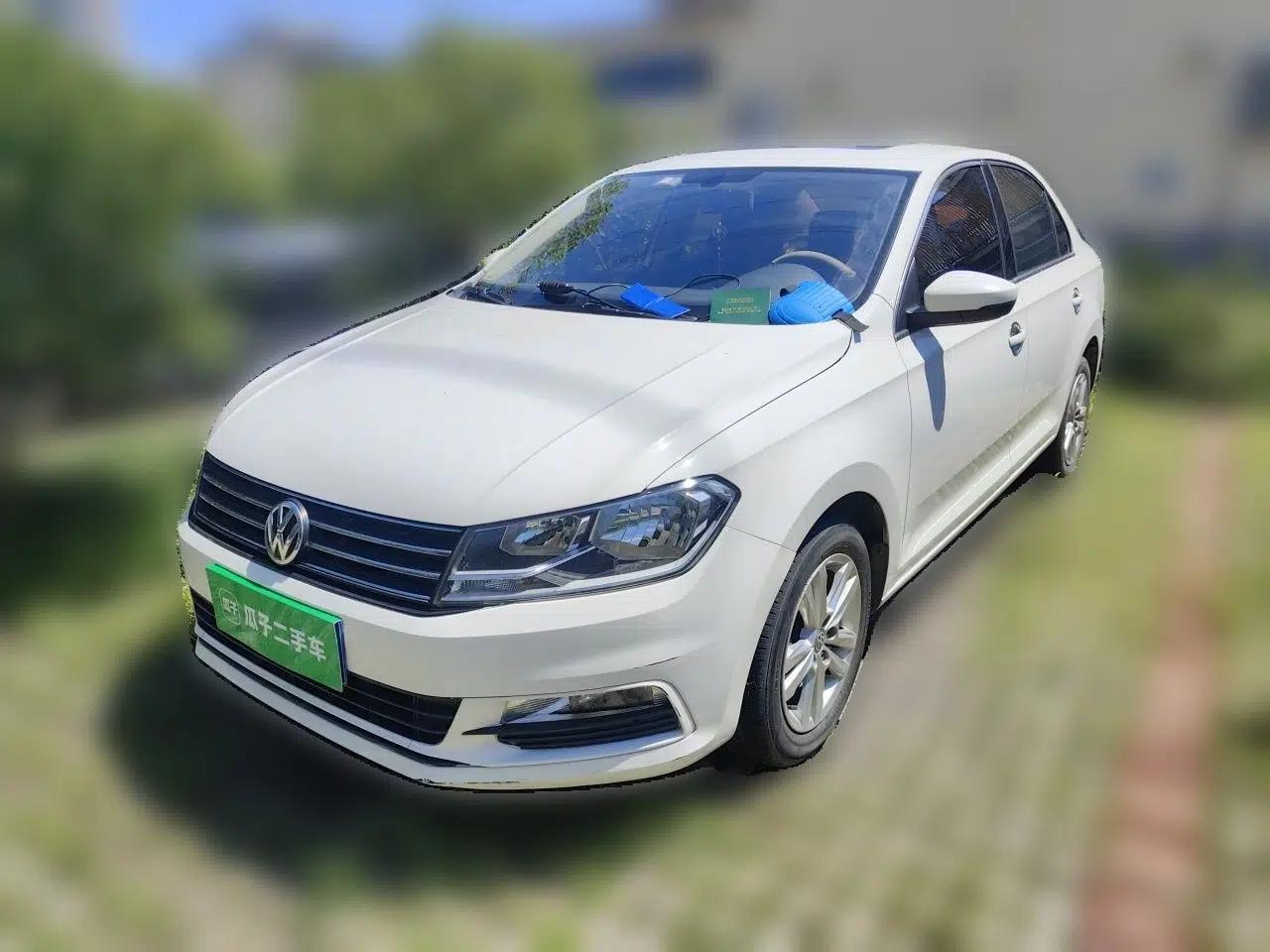 Volkswagen Santana 2016 1.6L Automatic Comfort Edition — миниатюра 1