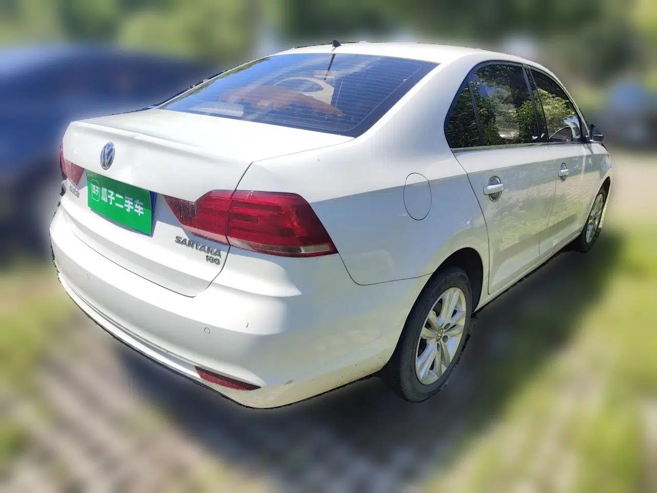 Volkswagen Santana 2016 1.6L Automatic Comfort Edition — миниатюра 6