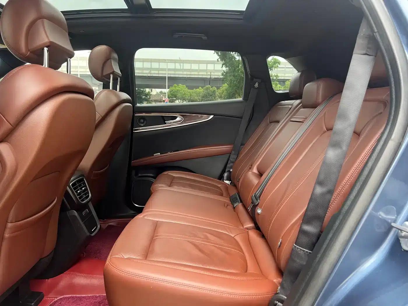 Lincoln MKX 2018 2.7T AWD Presidential Series — миниатюра 14