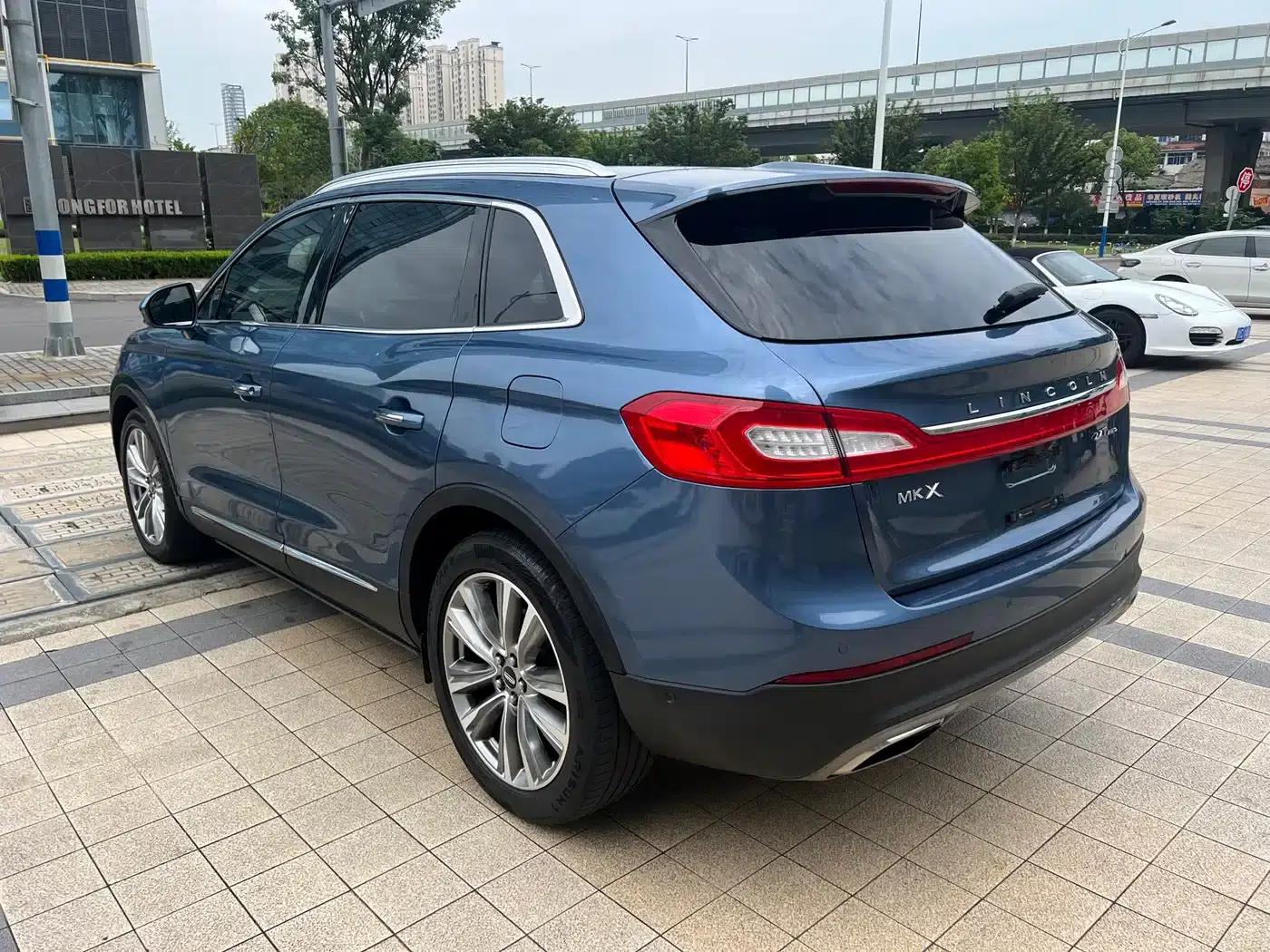 Lincoln MKX 2018 2.7T AWD Presidential Series — миниатюра 19