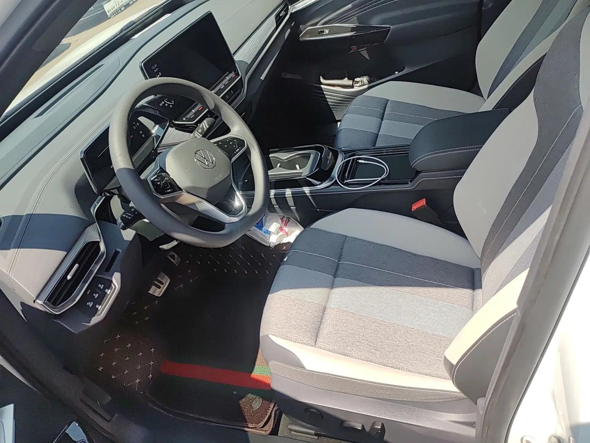 Volkswagen ID.4 CROZZ 2022 Long-Range PURE+ Edition — миниатюра 8