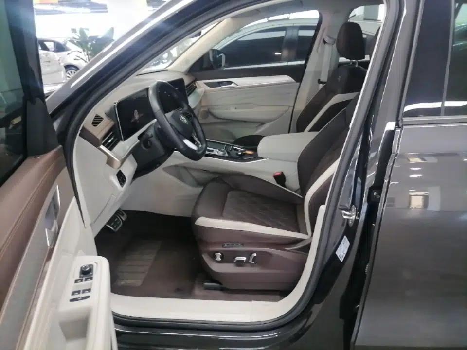 Volkswagen Tavendor 2023 380TSI Four-Wheel Drive R-Line Cruise Edition — миниатюра 17